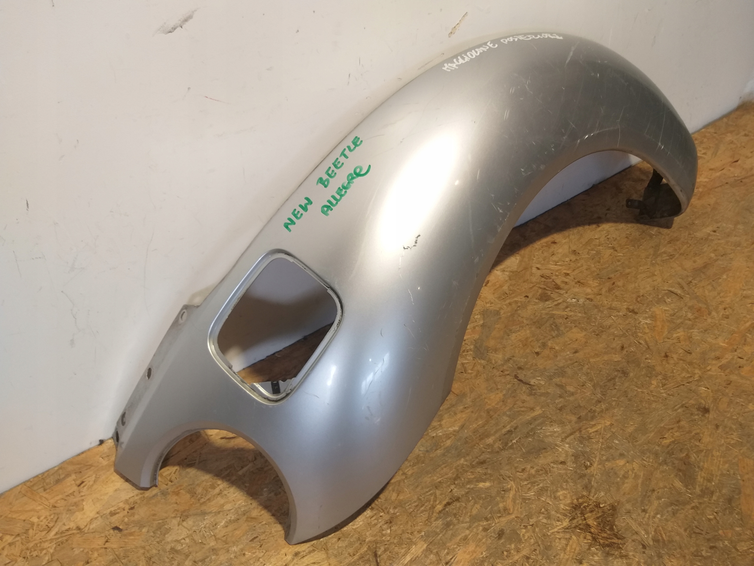 PARAFANGO POSTERIORE DESTRA VW NEW BEETLE 1C0 1C0821302D