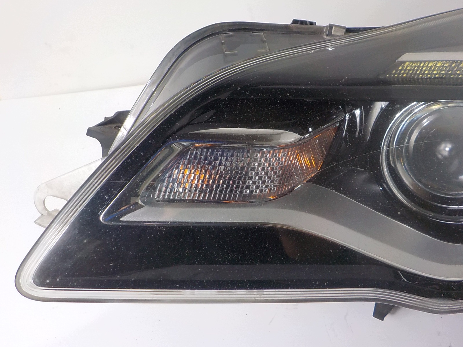 OPEL INSIGNIA A LIFT light left front front UK 1LL011165-13 39031209