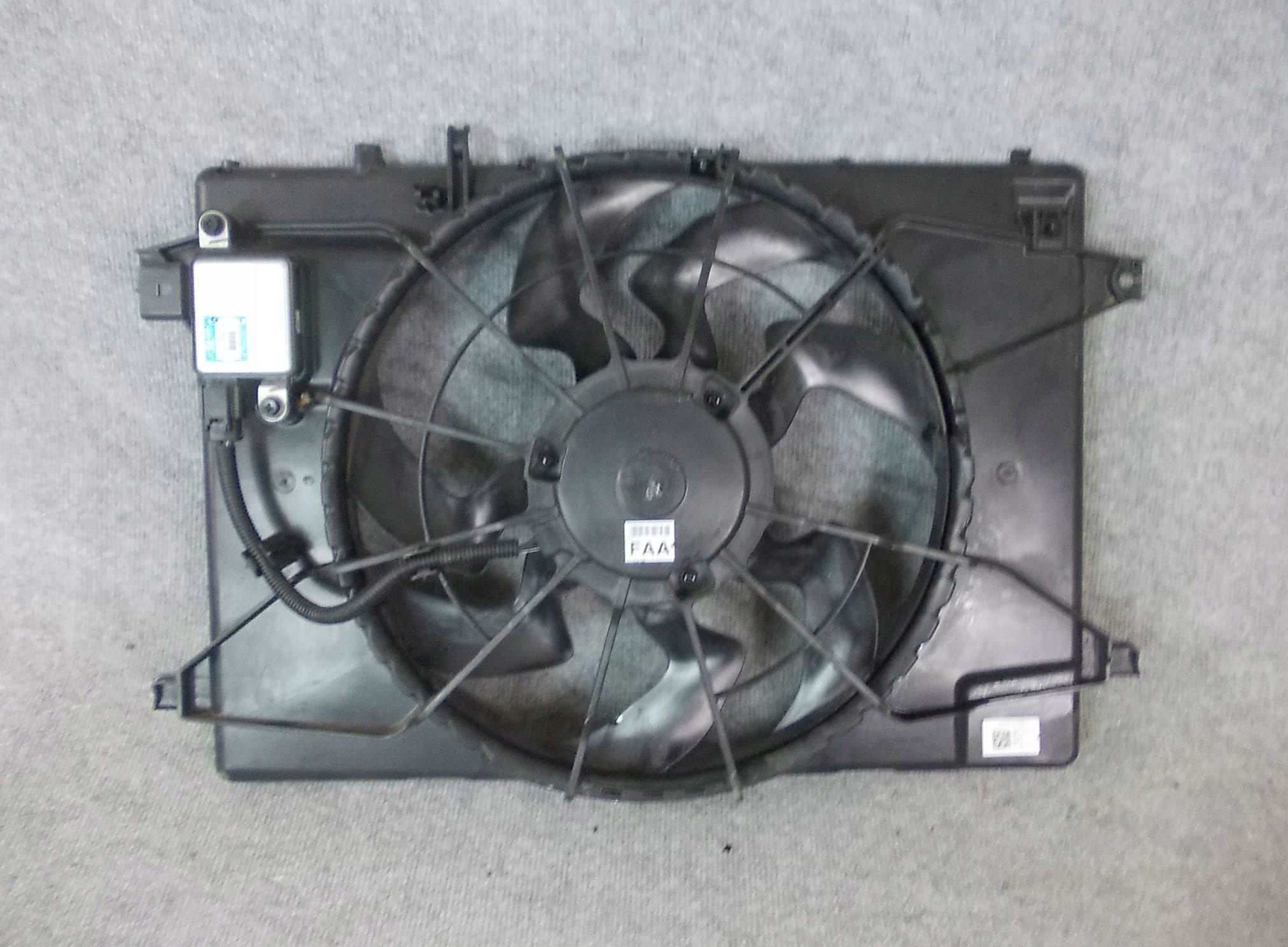 ВЕНТИЛЯТОР HYUNDAI ИОНИК KIA NIRO ПЕРЕДАТЬ 1.6 HYBRID