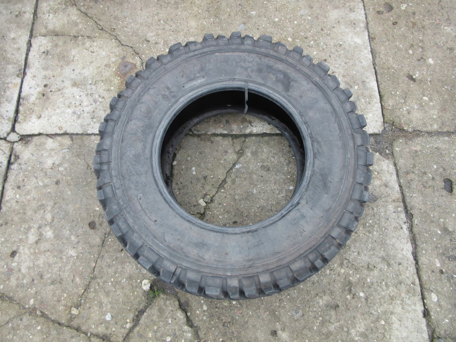 OPONA Ranger Grip 4x4 245/70 R15 całoroczna