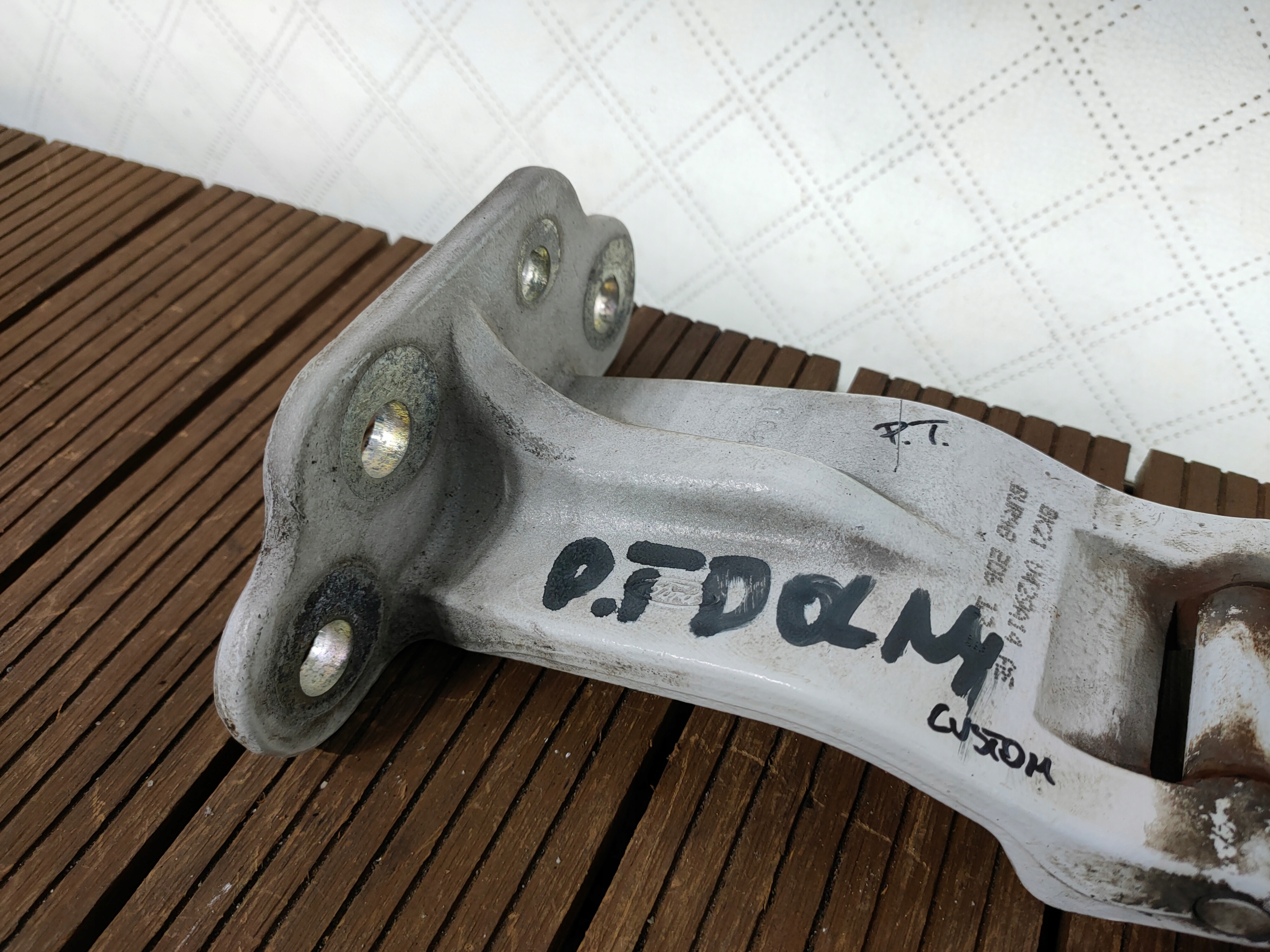 FORD TRANSIT CUSTOM 13-24 hinge door rear right lower DOL OE