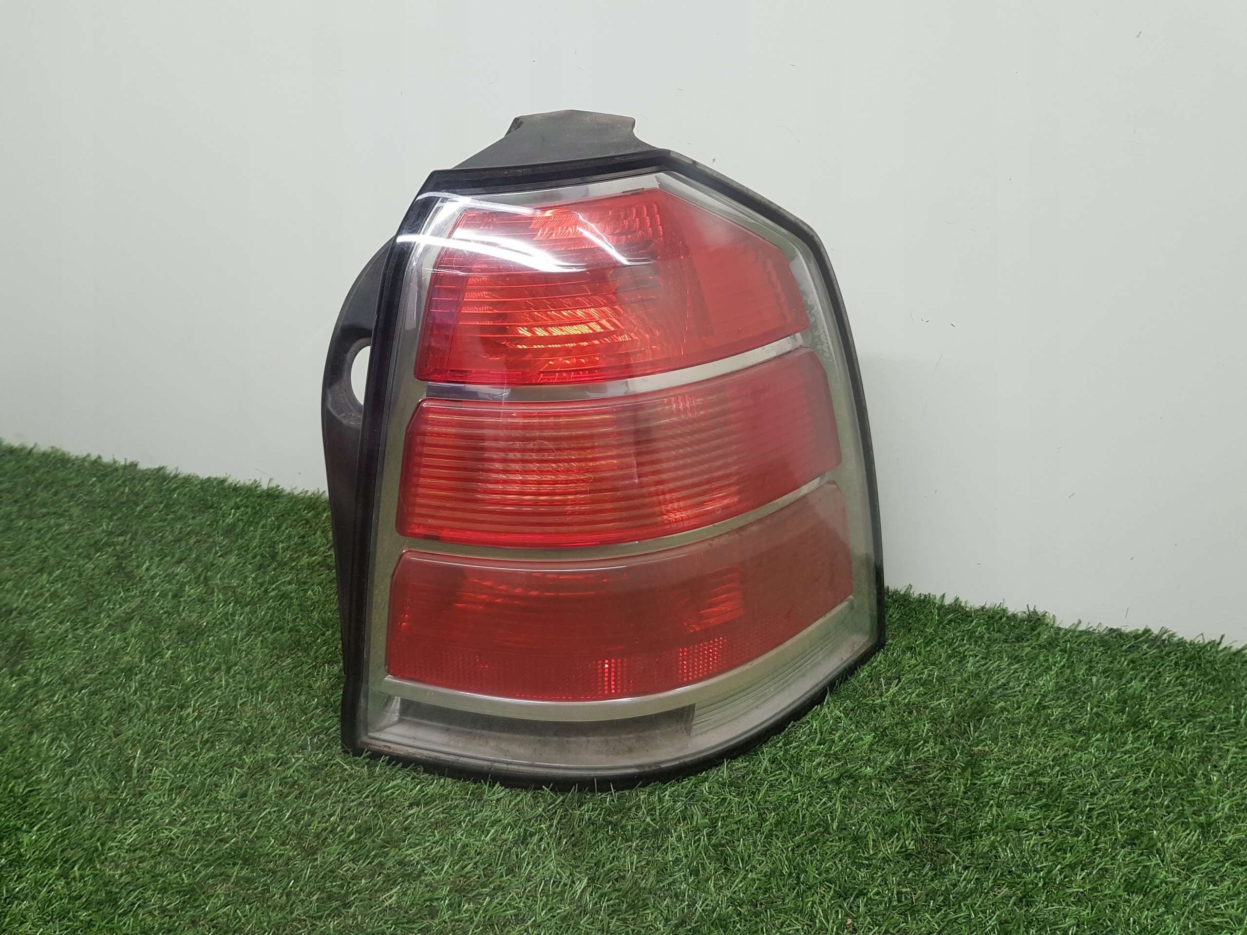 light right rear OPEL ZAFIRA B