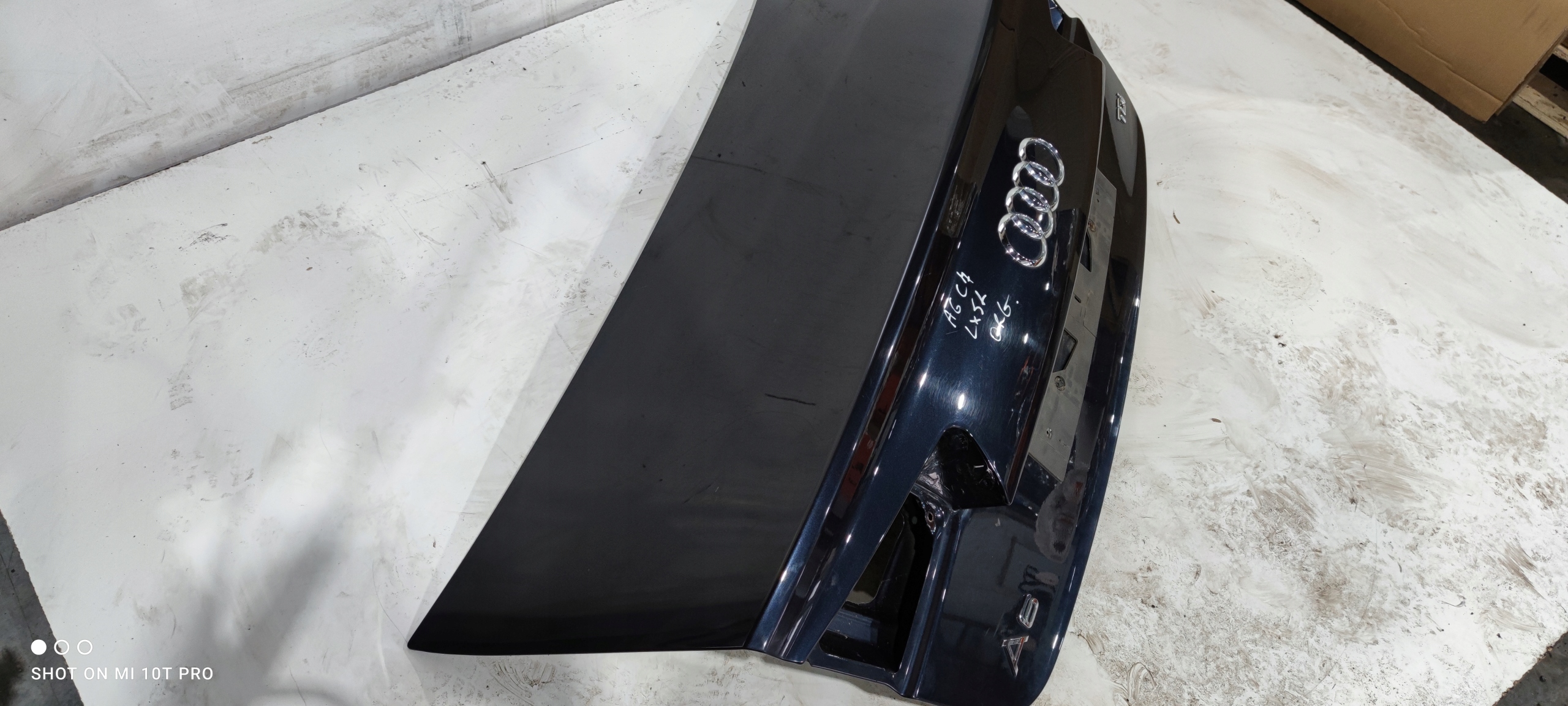 boot doors rear part AUDI A6 C7 sedan LX5R original !!!