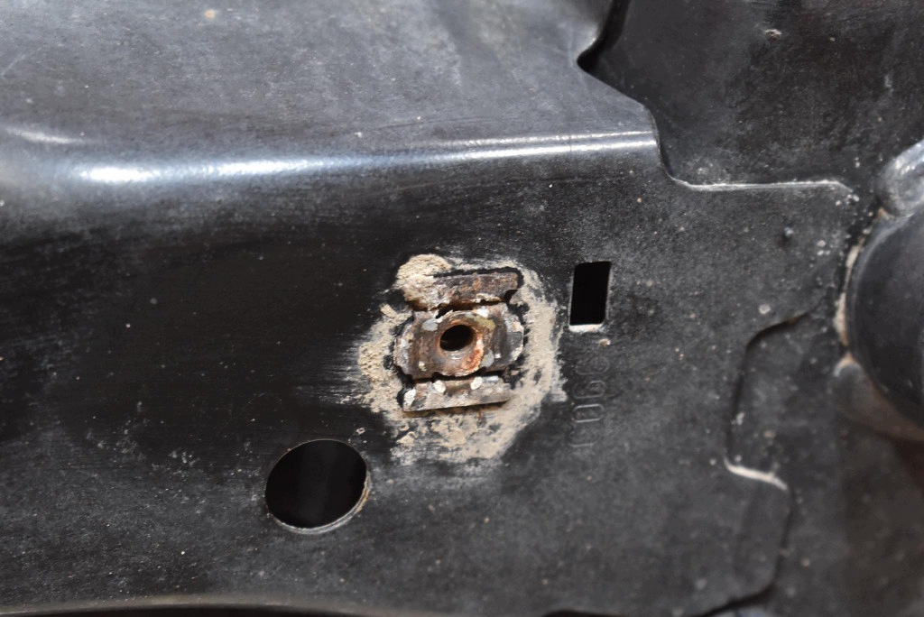axle beam sider subframe axle beam front RENAULT TALISMAN 1 and 1.6 TCe 150 KM 12-20