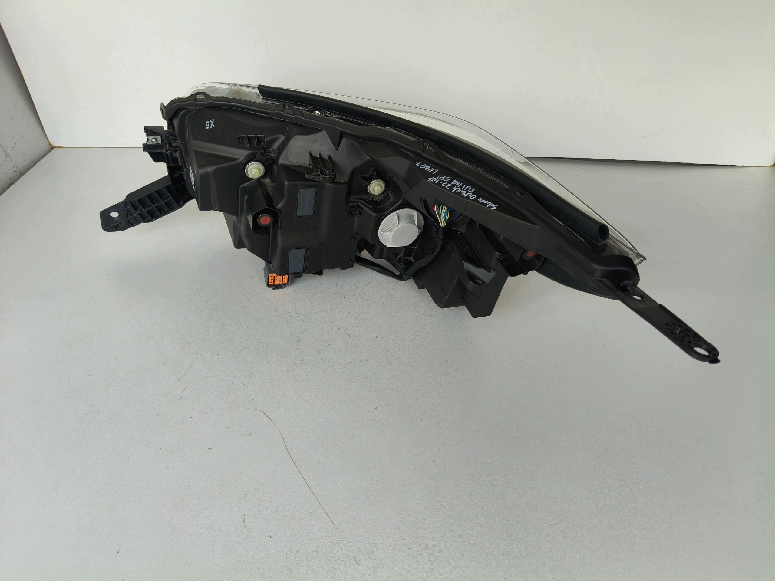 light right REFLEKTOR SUBARU OUTBACK 22- LIFT FULL LED