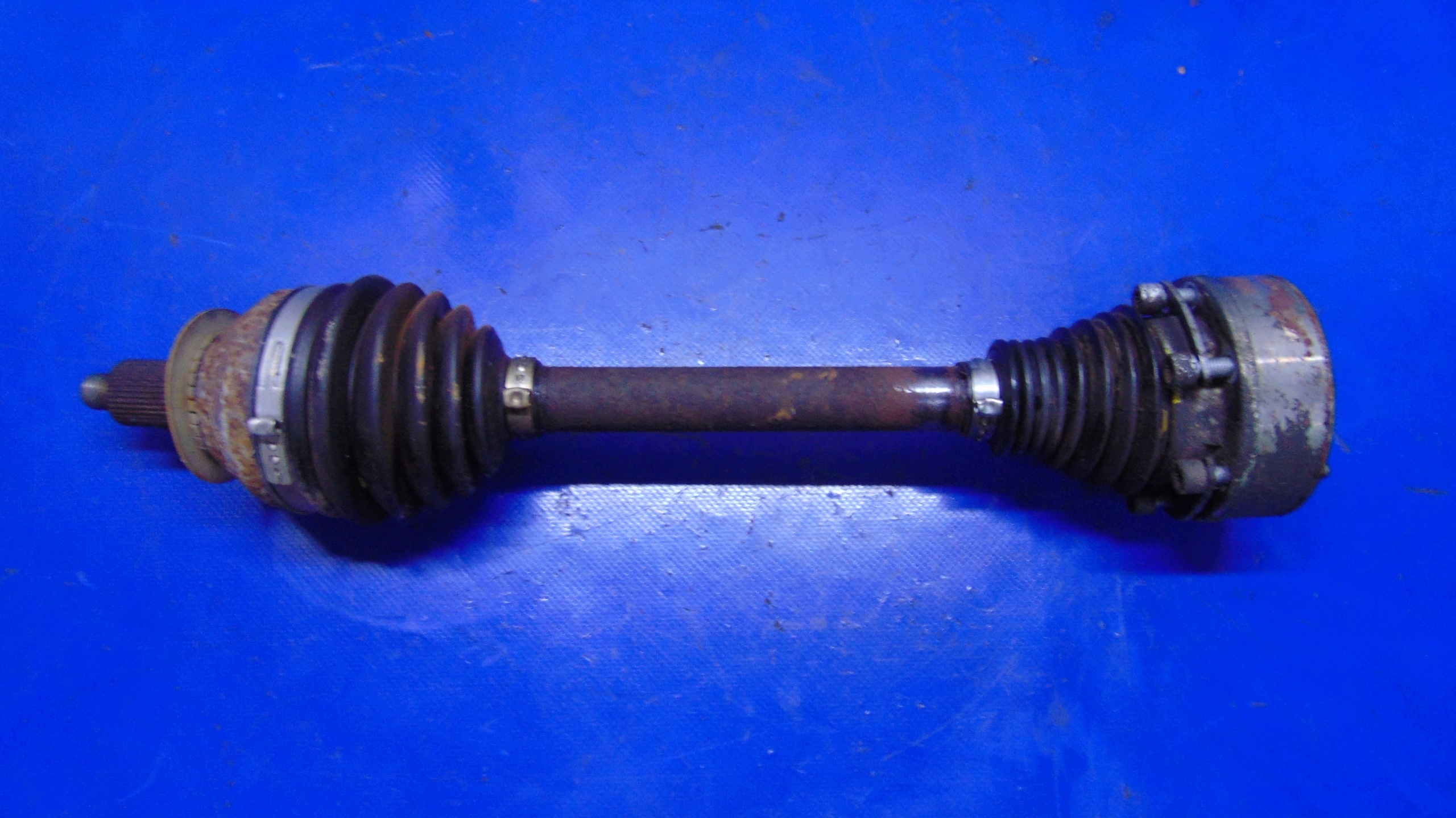 semi-axis left front 1.2TDI SEAT IBIZA 6J IV 08-17 ROK