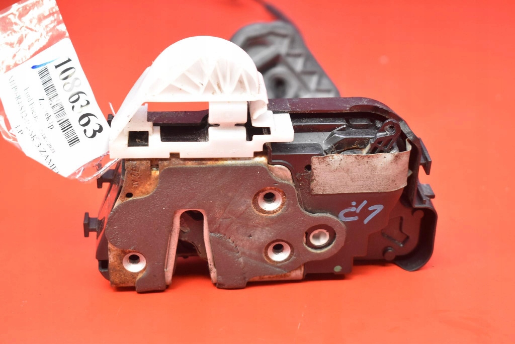 lock door left front front EU E01950-105 FORD FOCUS MK4 ST HB 18-21