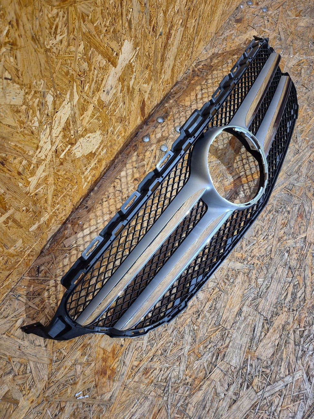 Mercedes-Benz C-Klasse W205 Kühlergrill FRONTGRILL Kühlergitter - Thumbnail 3