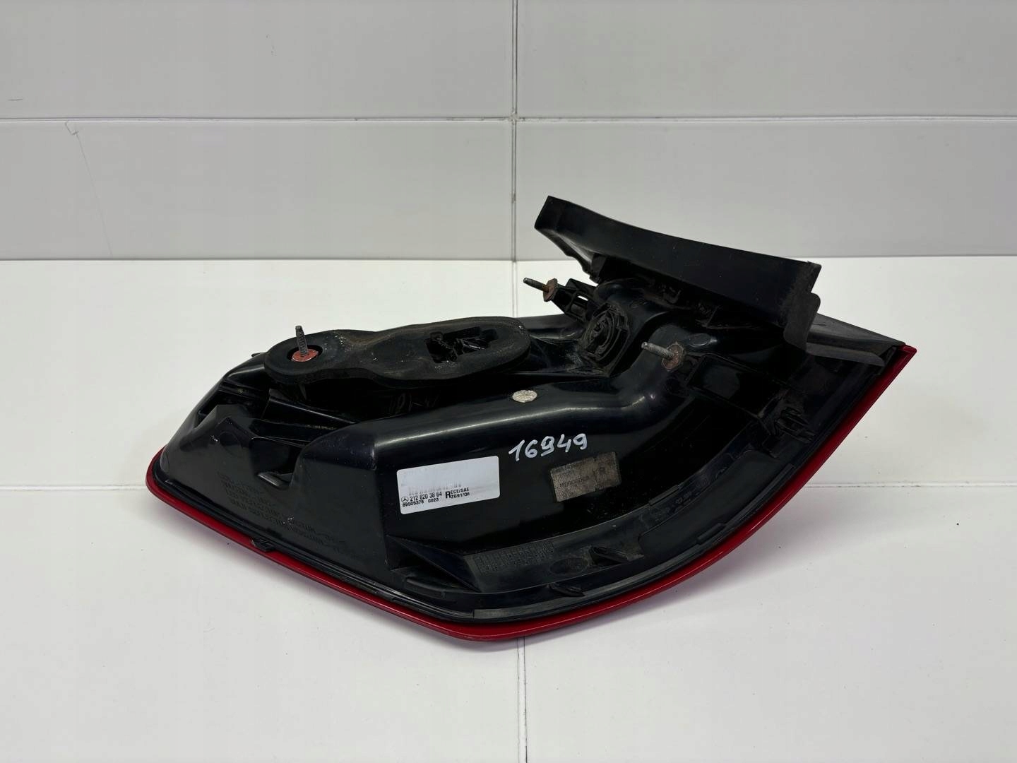 light rear right side Mercedes-Benz E w212 2015 2128203864