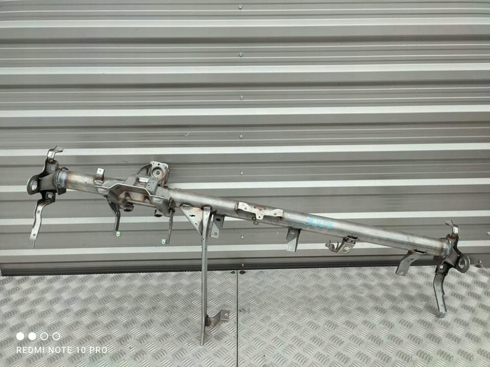 PEUGEOT 3008 И 5008 ТРУБА СТОЙКА ДЛЯ КОНСОЛЕЙ ЕС.