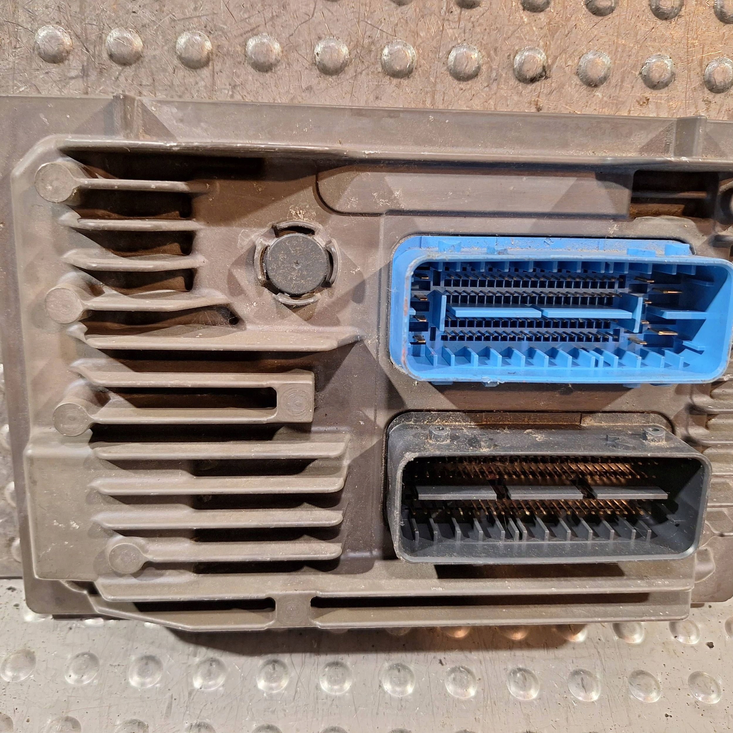computer 55515947 466833464 55515671 OPEL INSIGNIA B 2.0 CDTI