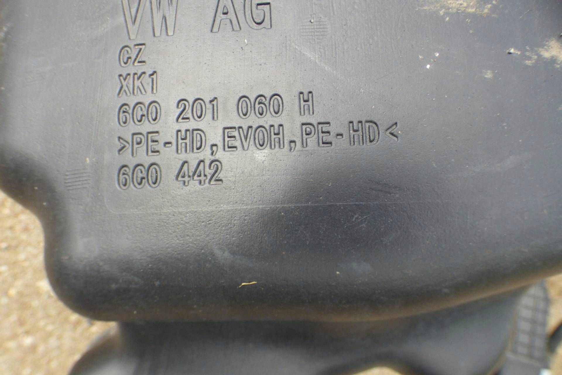 Skoda Fabia III 1.0 B tank 6C0201060H