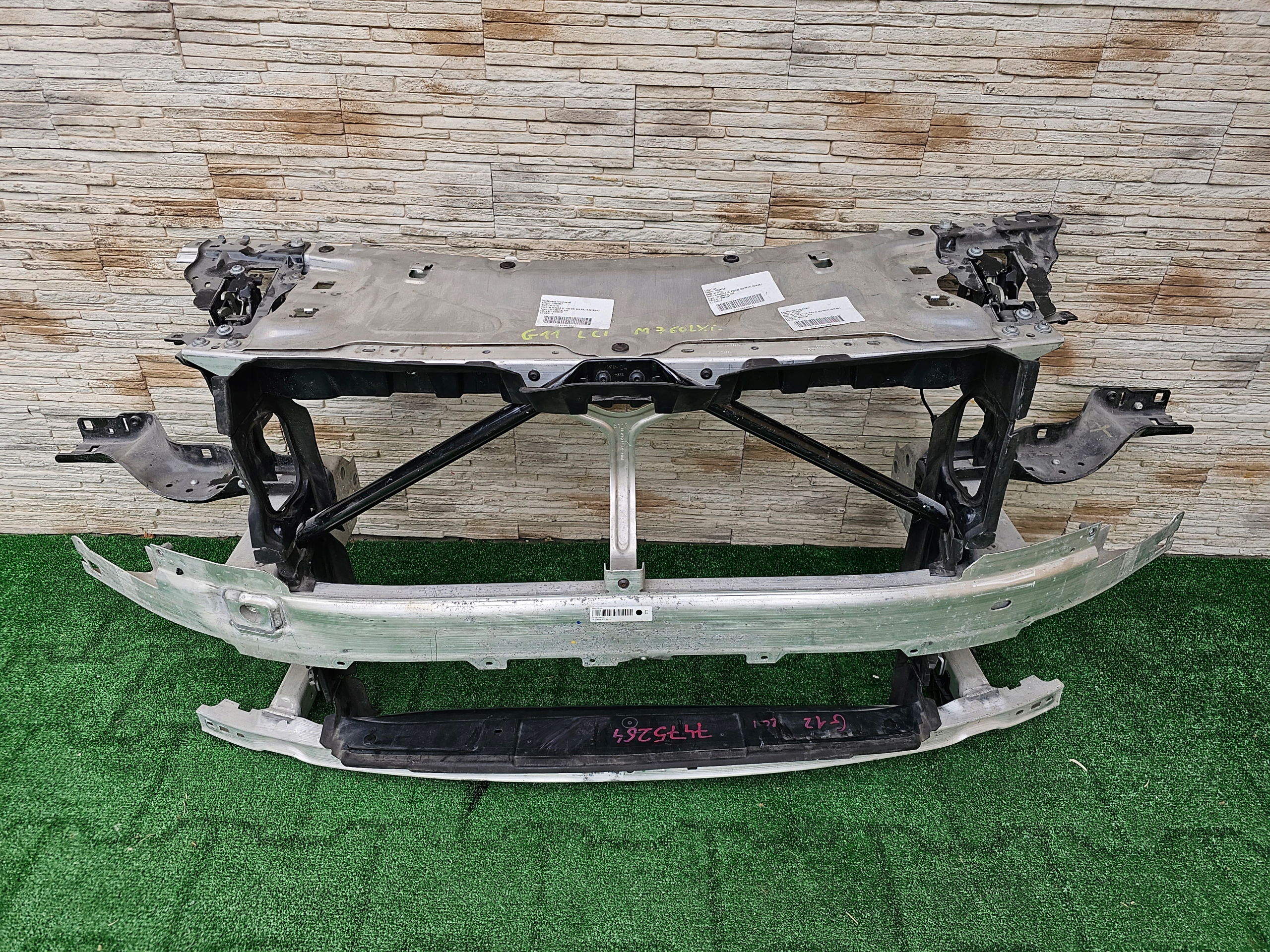 PAS PRZEDNI WZMOCNIE BMW 7 G11 G12 M760Li