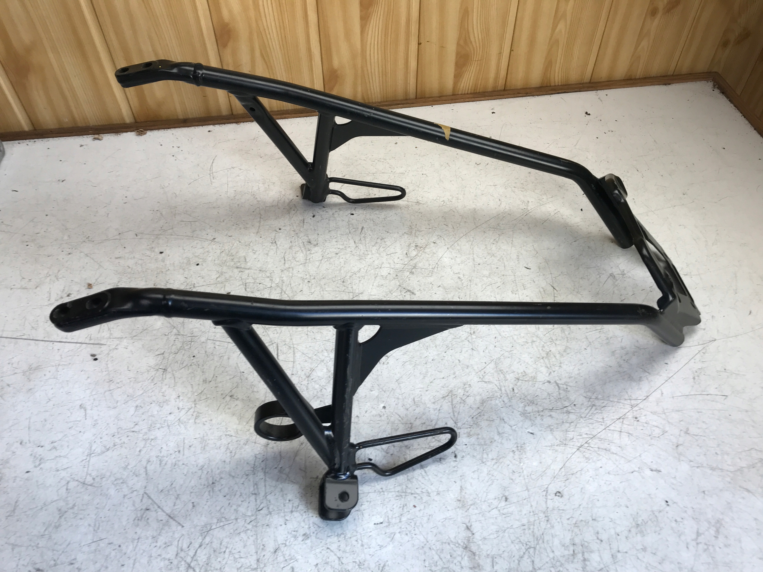 STELAZ RAMA TYL OGON BMW R NINE T R9T PROSTY Part number 46518562967