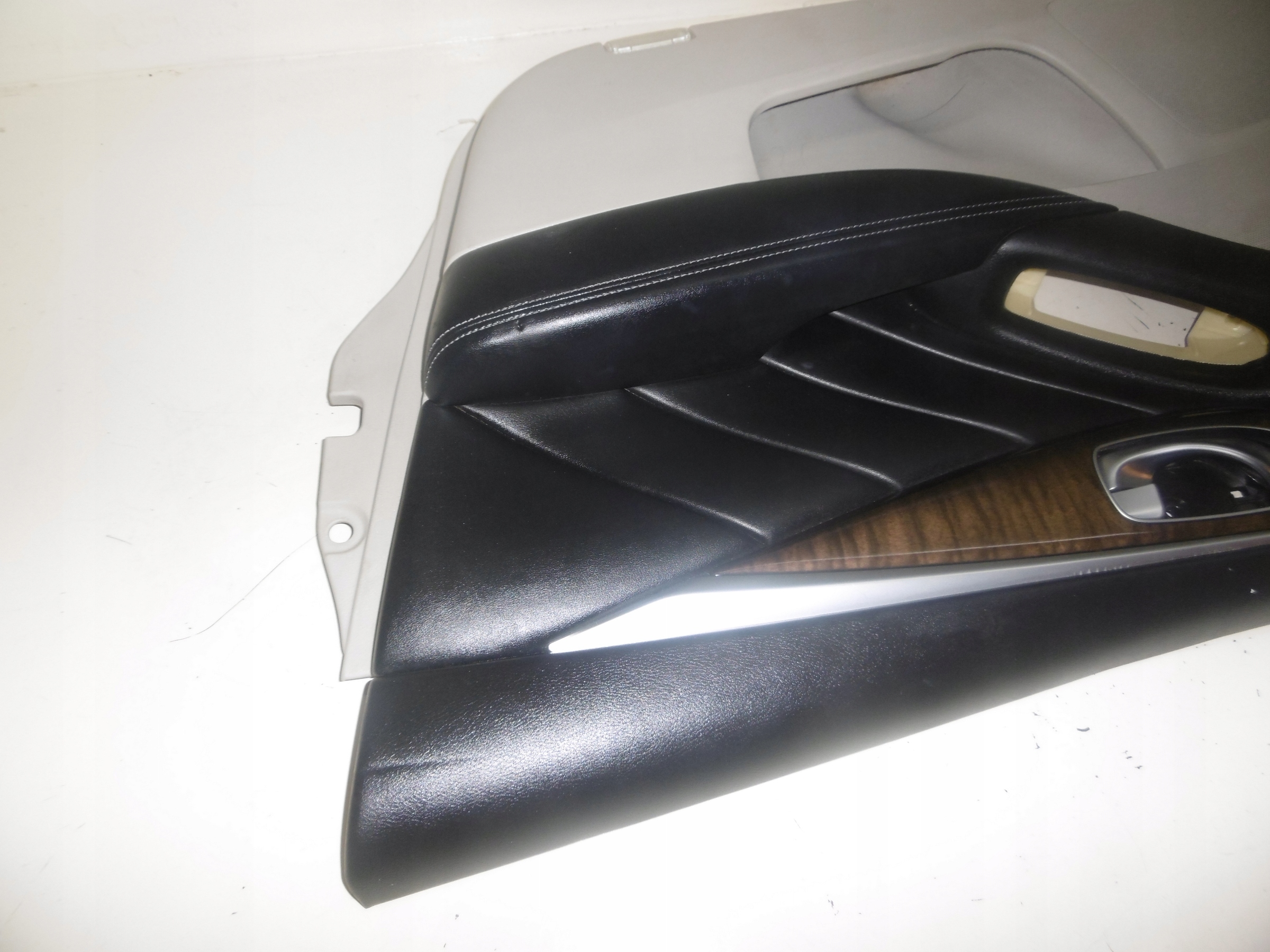 side upholstery door right front INFINITI Q50
