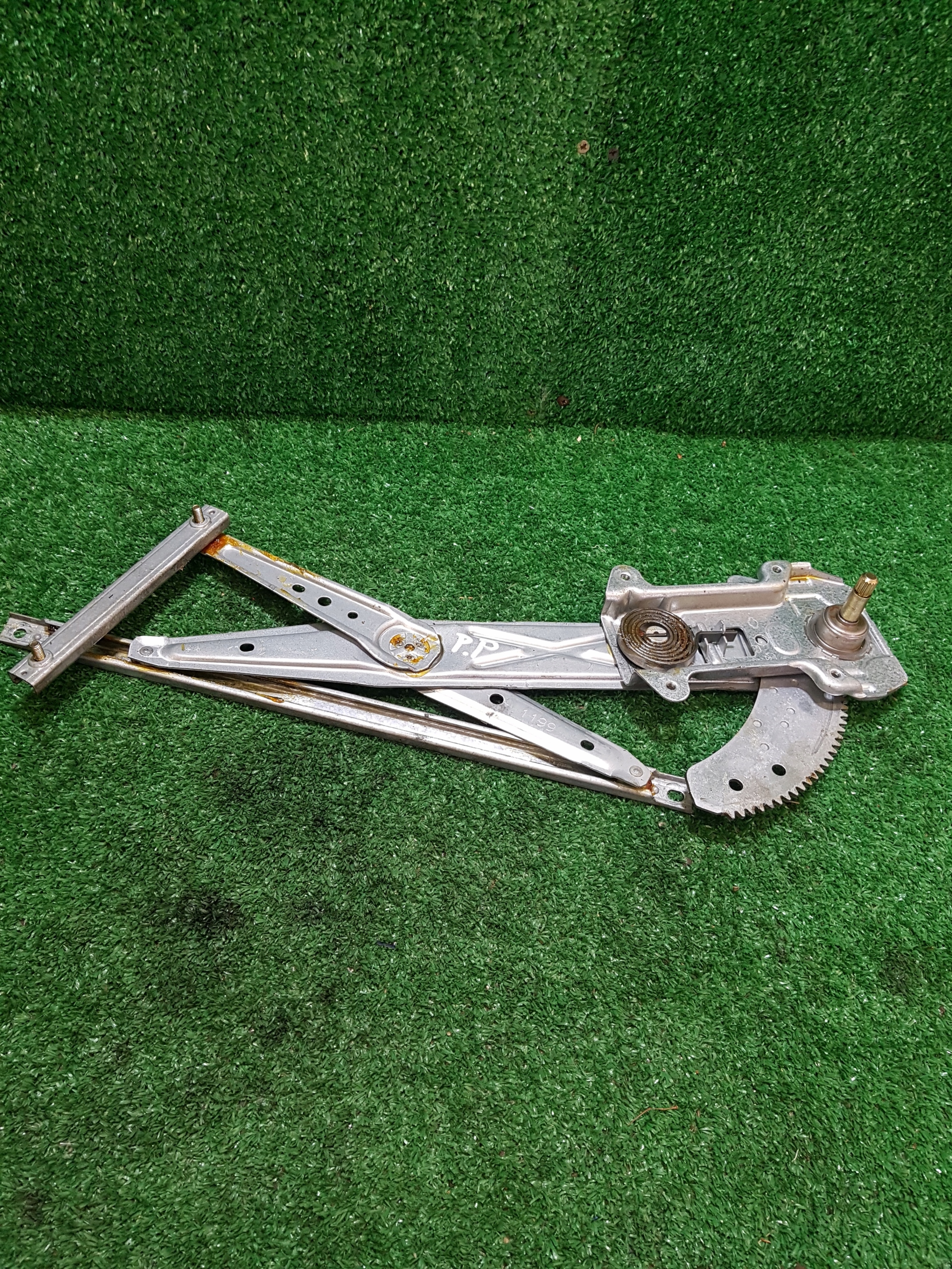 mechanism windows right front NISSAN MICRA K11
