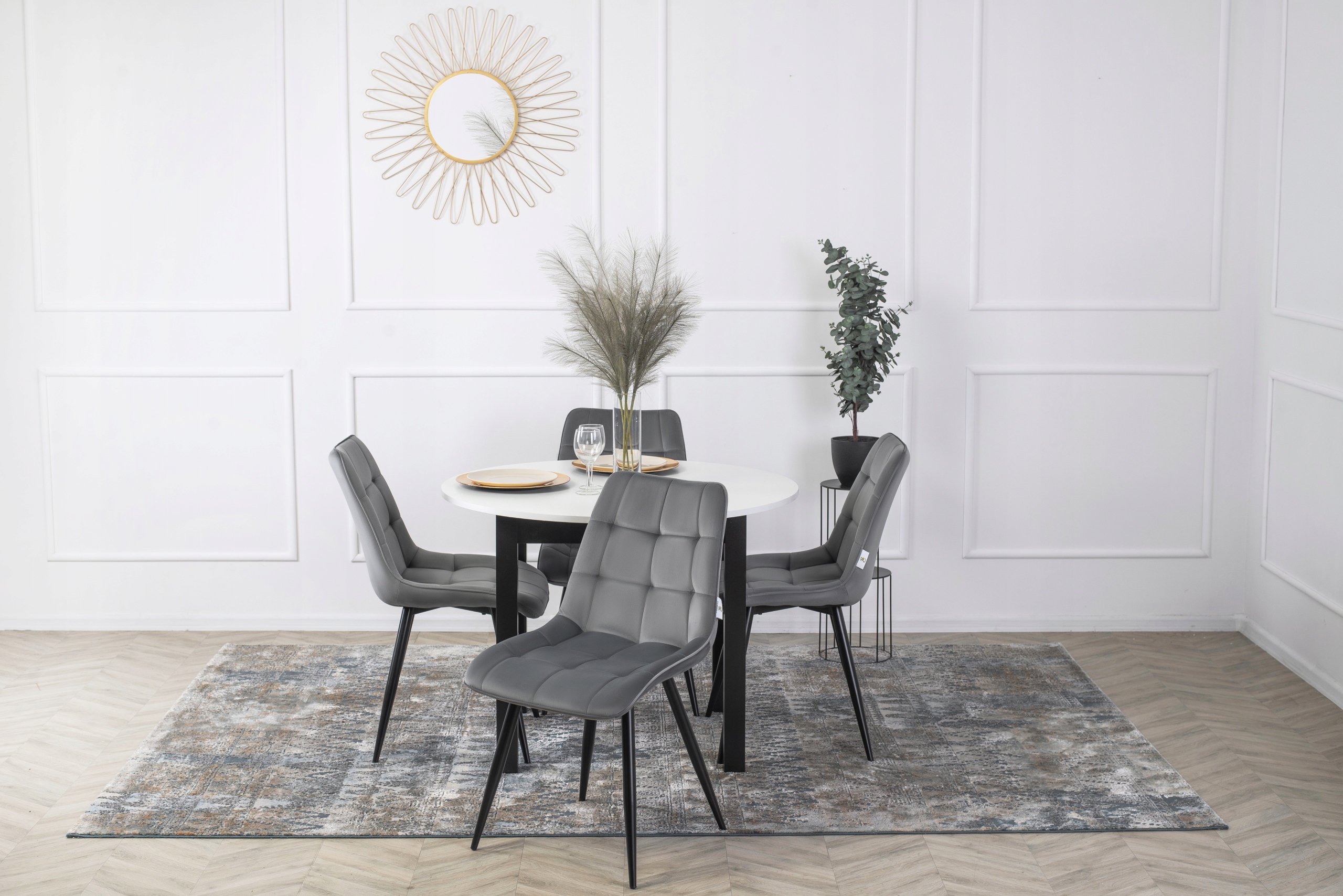 Zestaw Stół Z Krzesłami Rozkładany Biały Okrągły Do Salonu Stół Kuchenny Kształt blatu okrągły