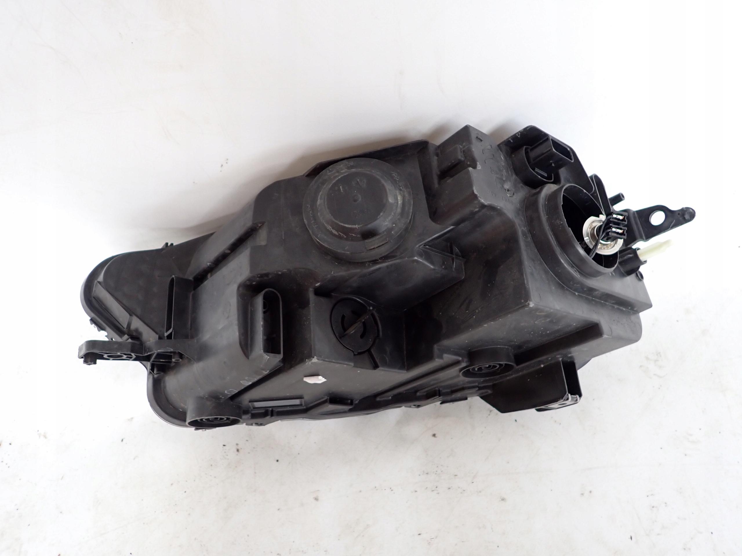 CITROEN C4 CACTUS LIFT 17- light right front front