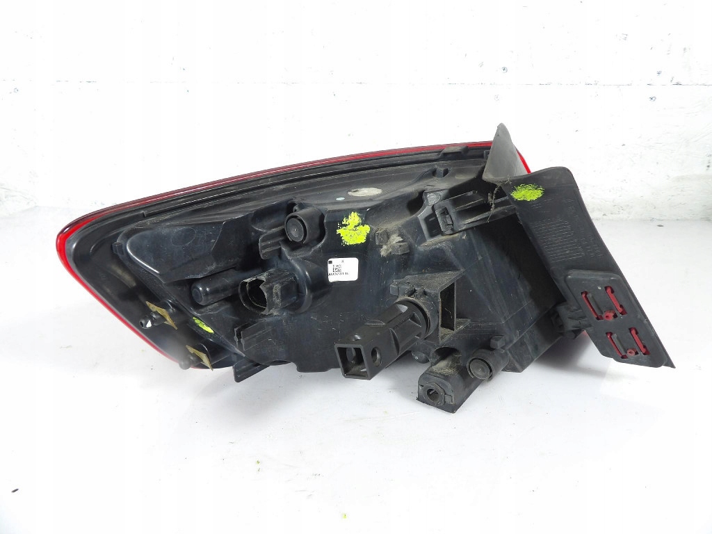 AUDI A3 8V HATCHBACK light rear part right 8V4945096A