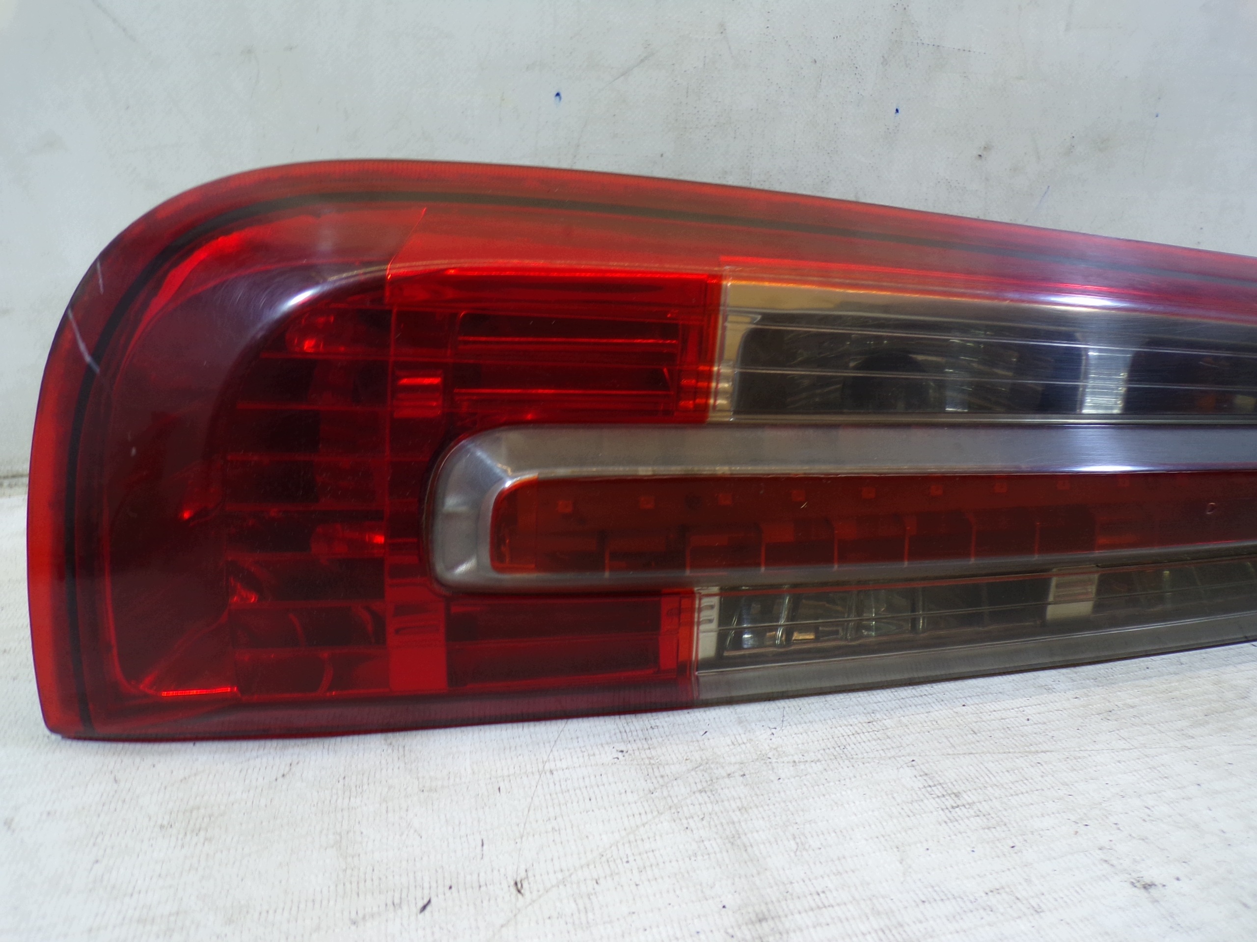 light rear rear part left FORD CMAX C-MAX 1 and LIFT
