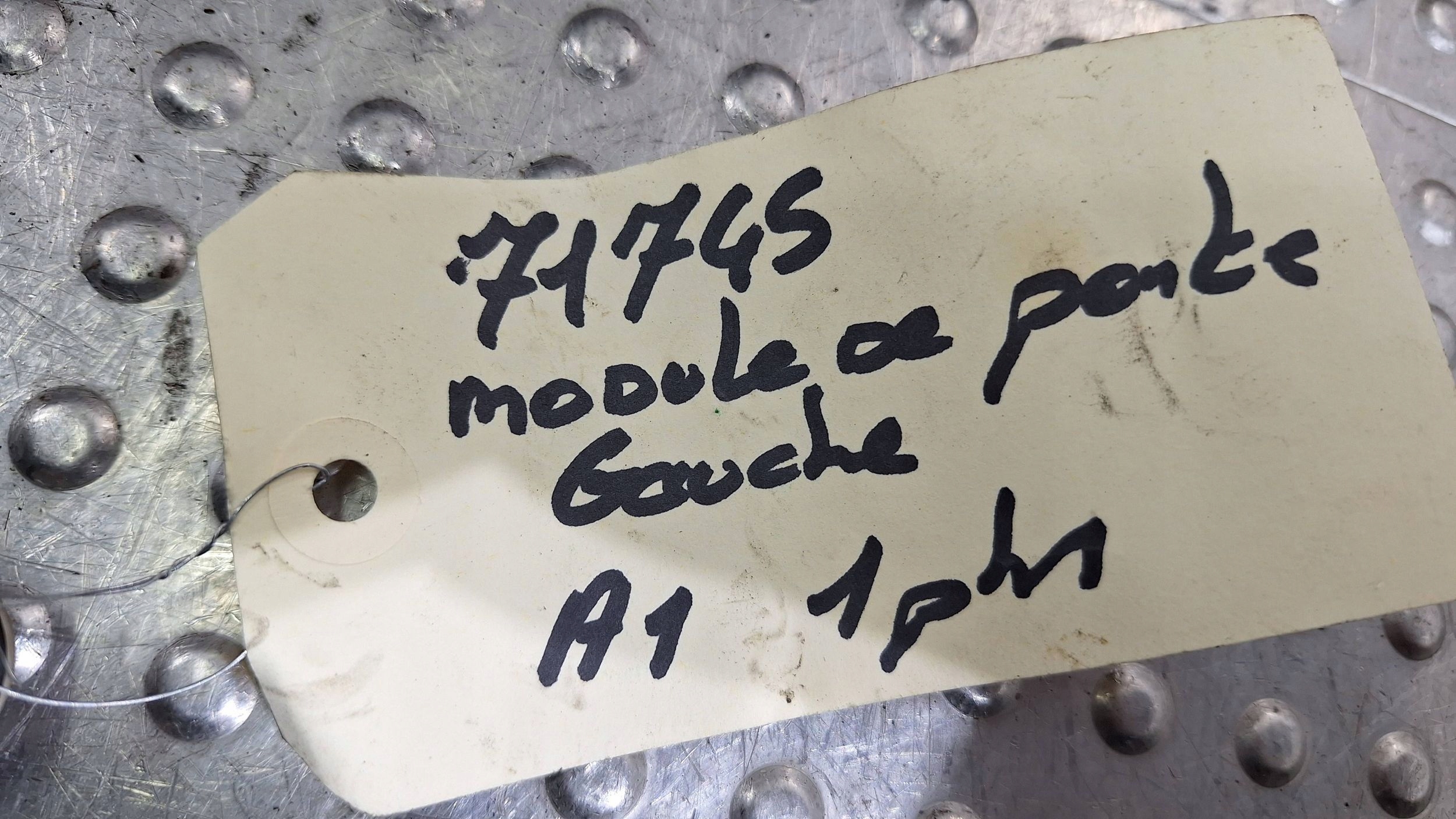 module control unit door left front 8X0959793B AUDI A1 8X