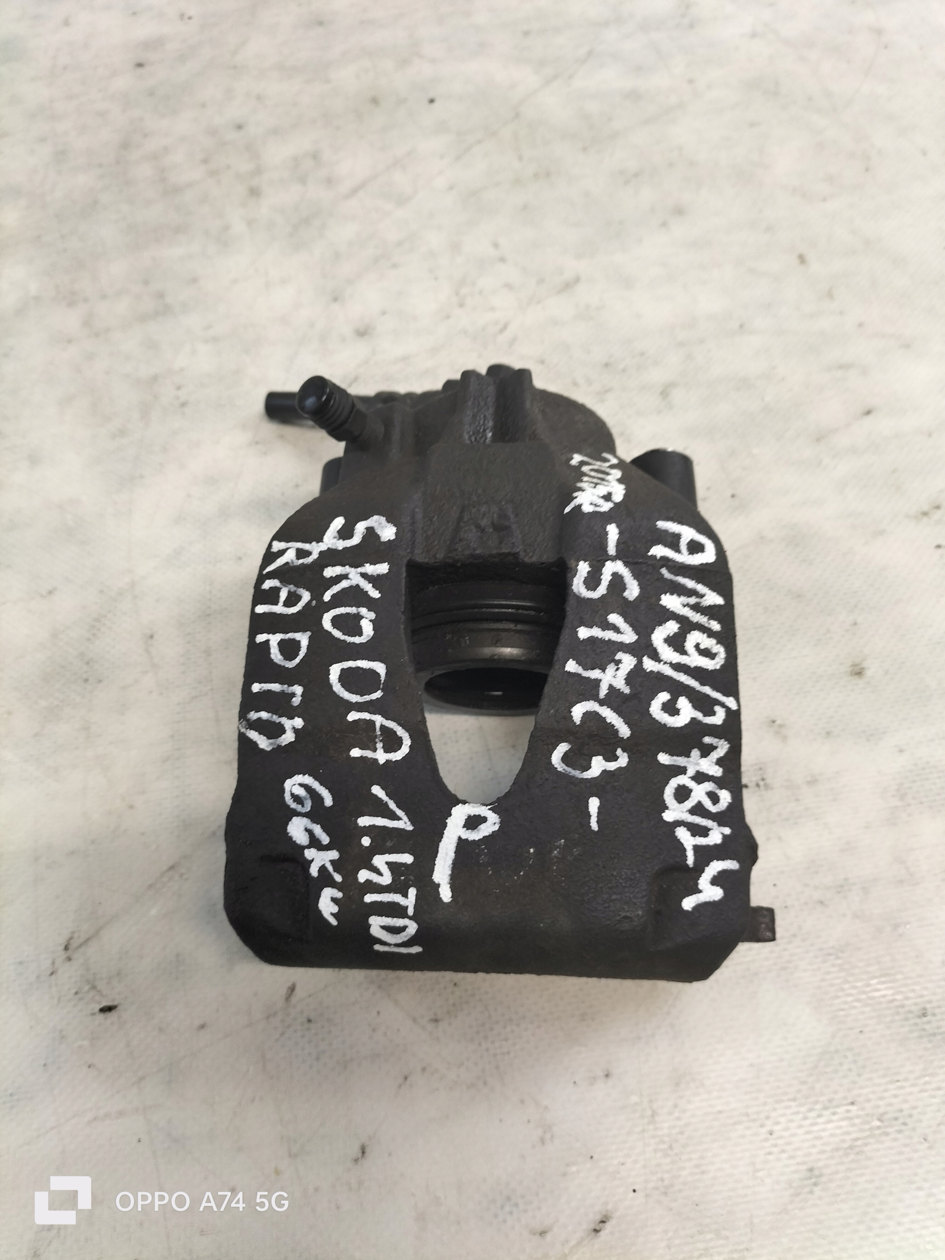 caliper brake SKODA RAPID 1.4TDI 66KW right front