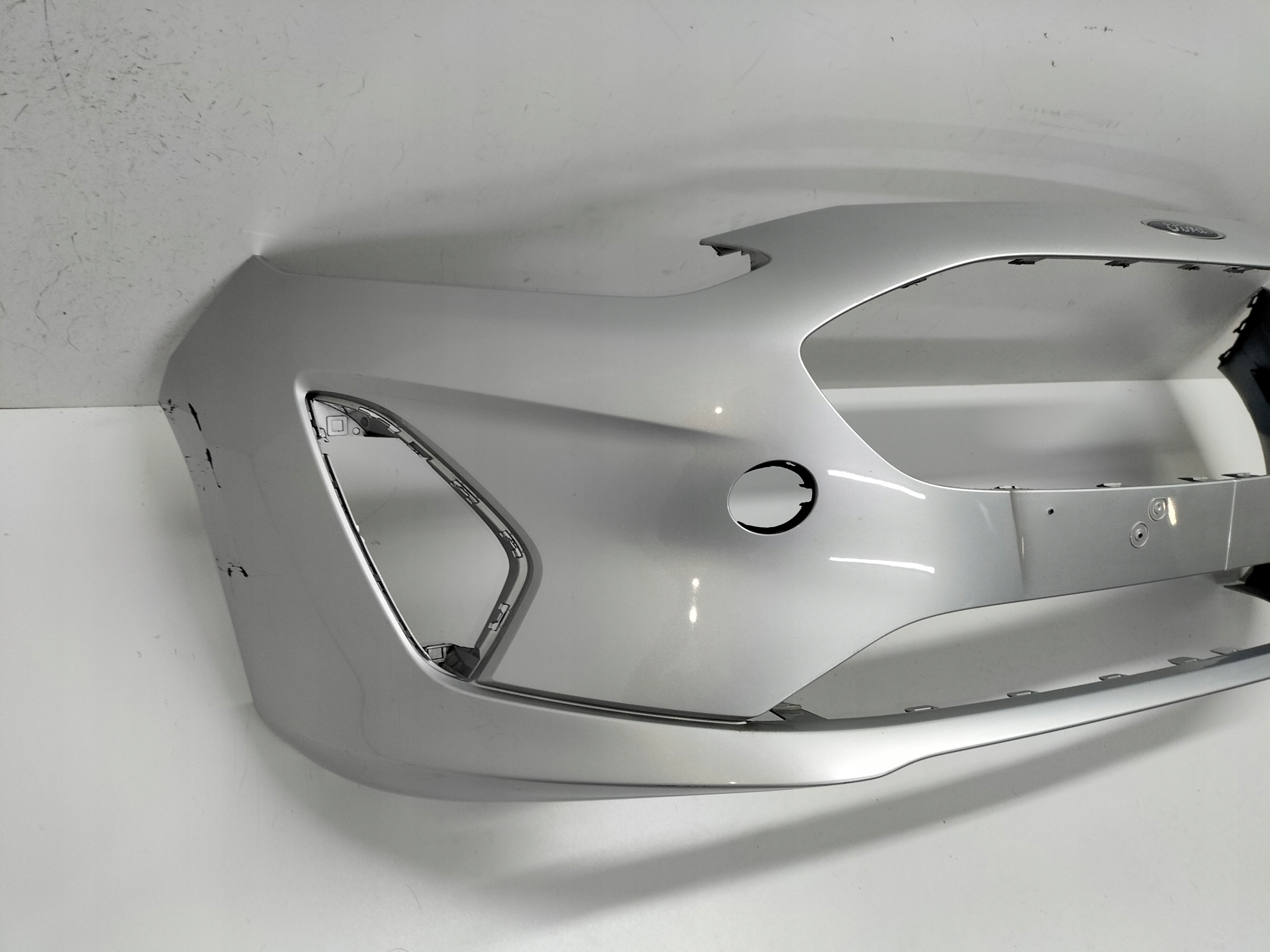 front bumper front FORD FIESTA MK8 17