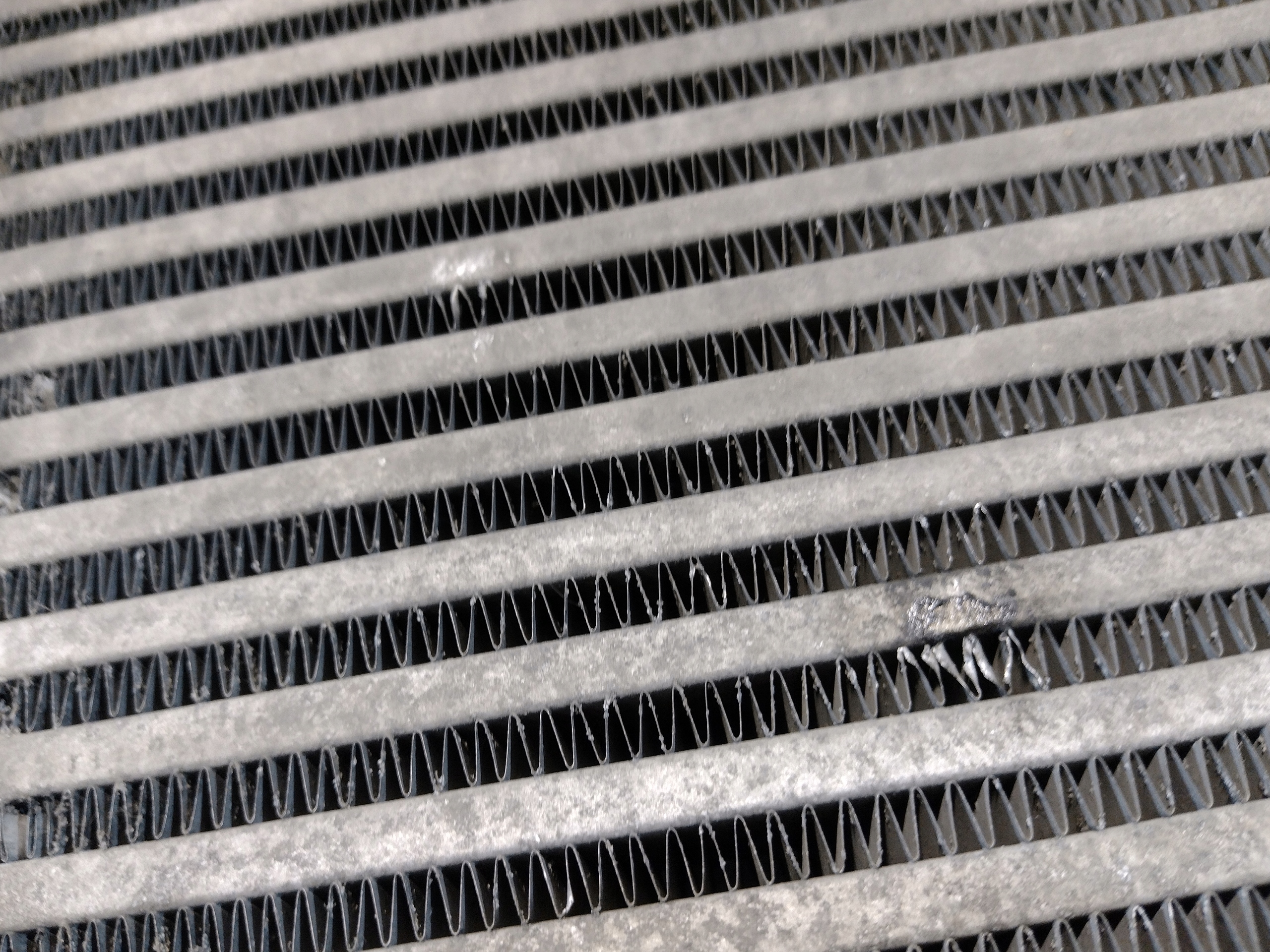 Intercooler Volkswagen Passat B6 2,0TDI 3C0145805G