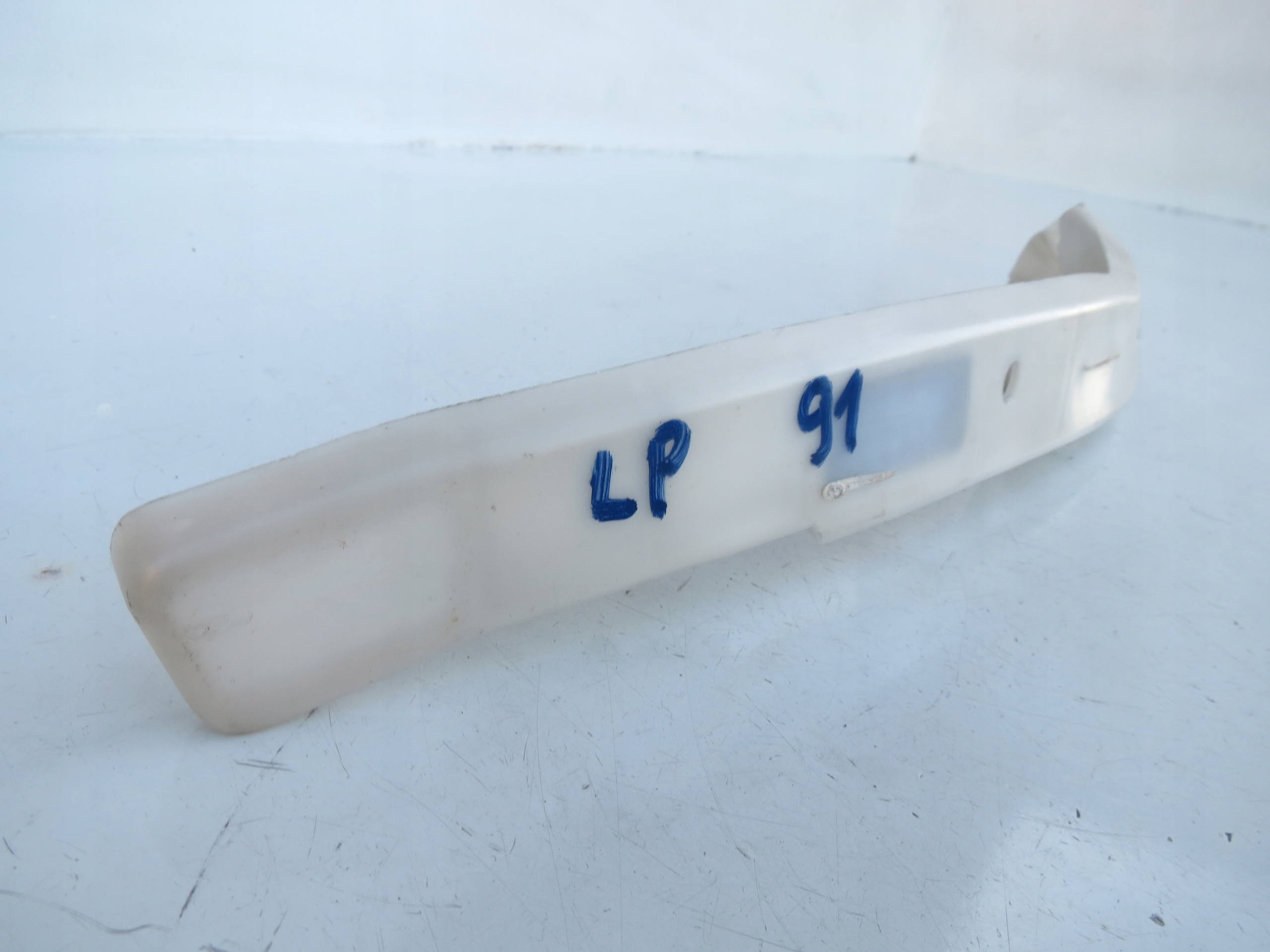 support holder frame of a bumper left front front CHEVROLET CAMARO 17-23