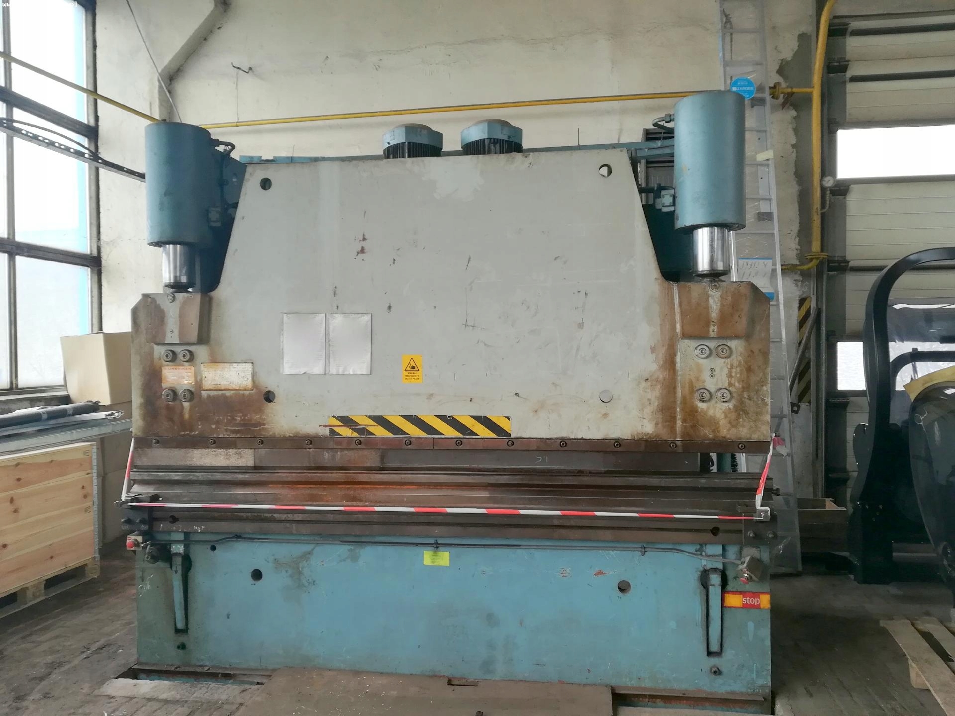 Prasa krawędziowa URSVIKEN KDP 16031