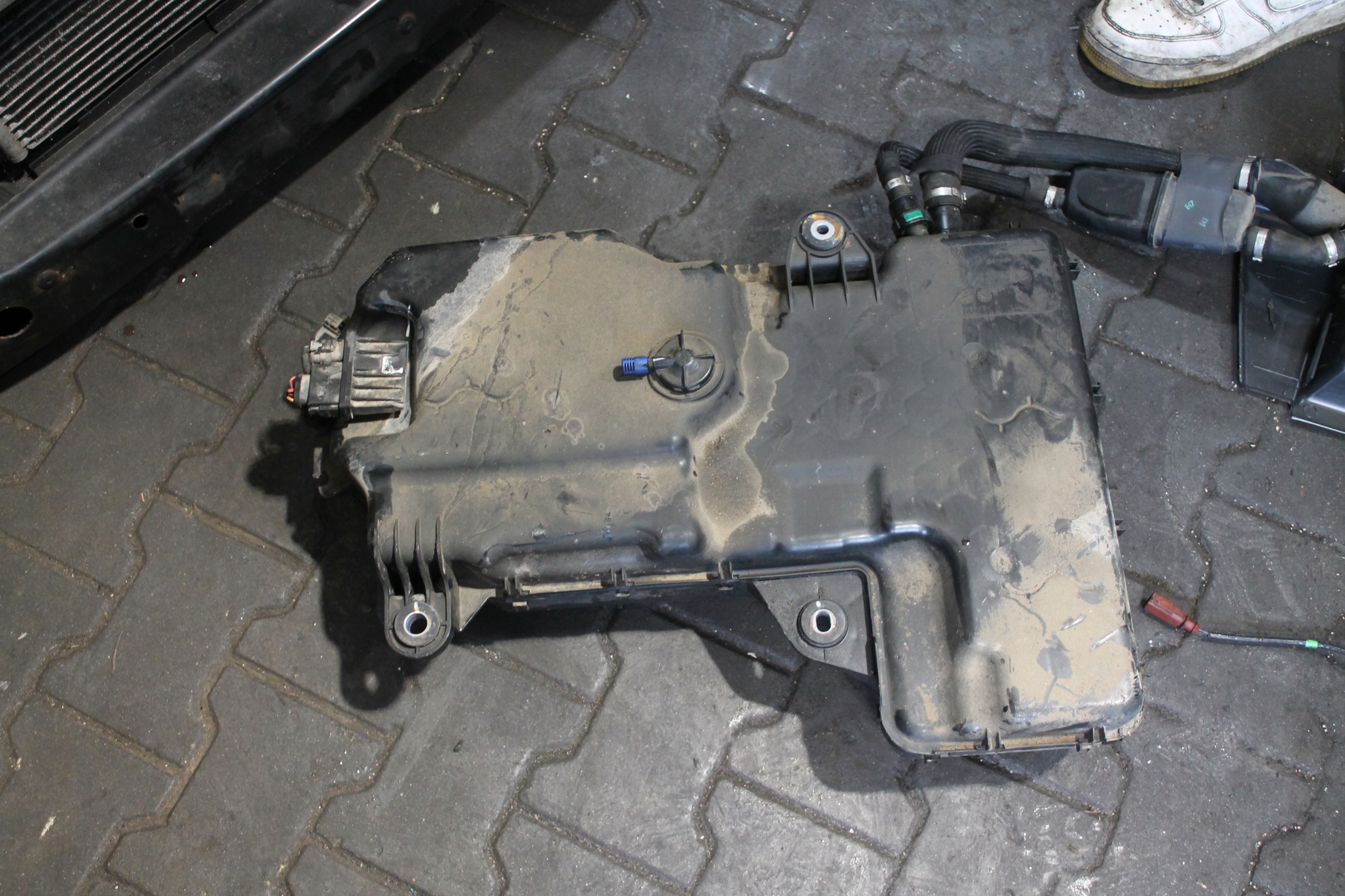 Behälter ADBLUE VW T6 7E0131877F