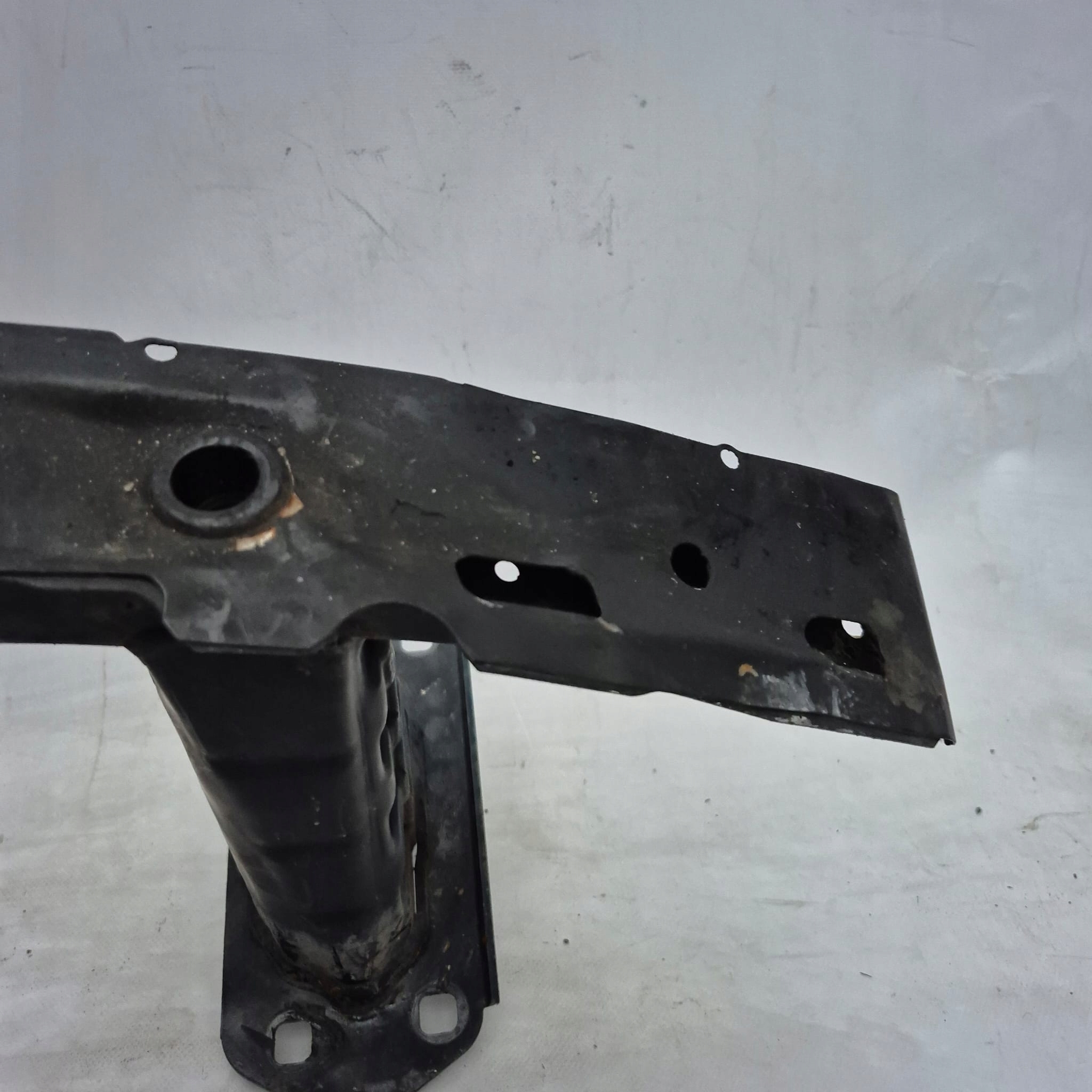 BMW 1 E87 LCI LIFT 07-11 bumper support front front