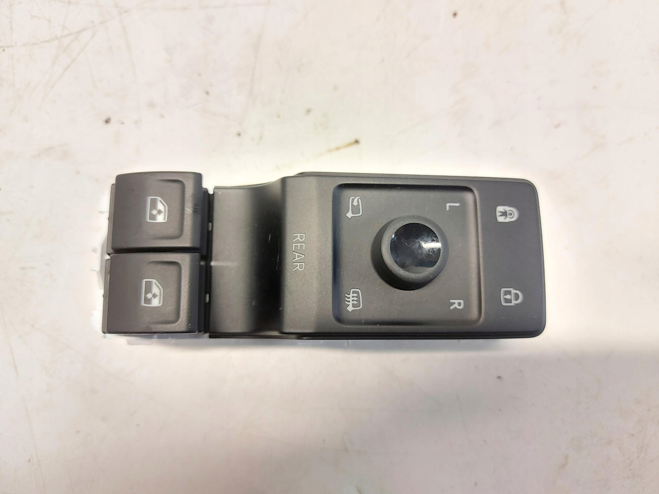 Ford Explorer Capri VII R2KB window control switch of mirrors 11N959862B