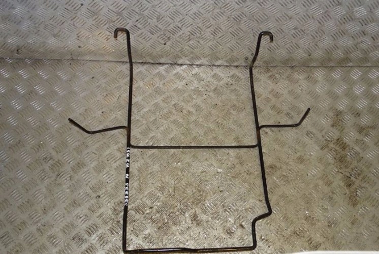 @ ISUZU NQR 4.8 @ MOCOWANIE KOŁA ZAPASOWEGO