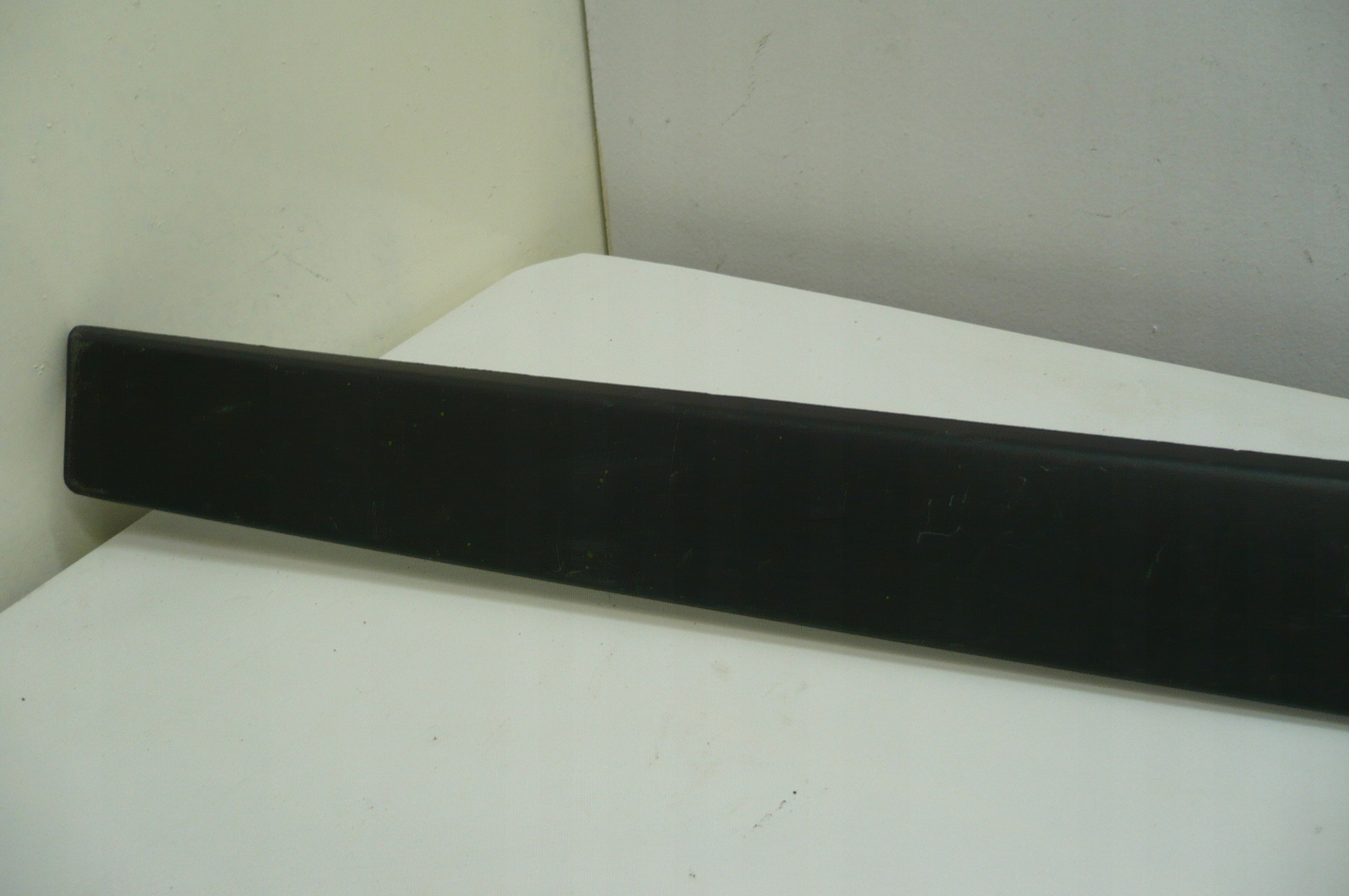 CHEVROLET ORLANDO and 10- moulding door left front