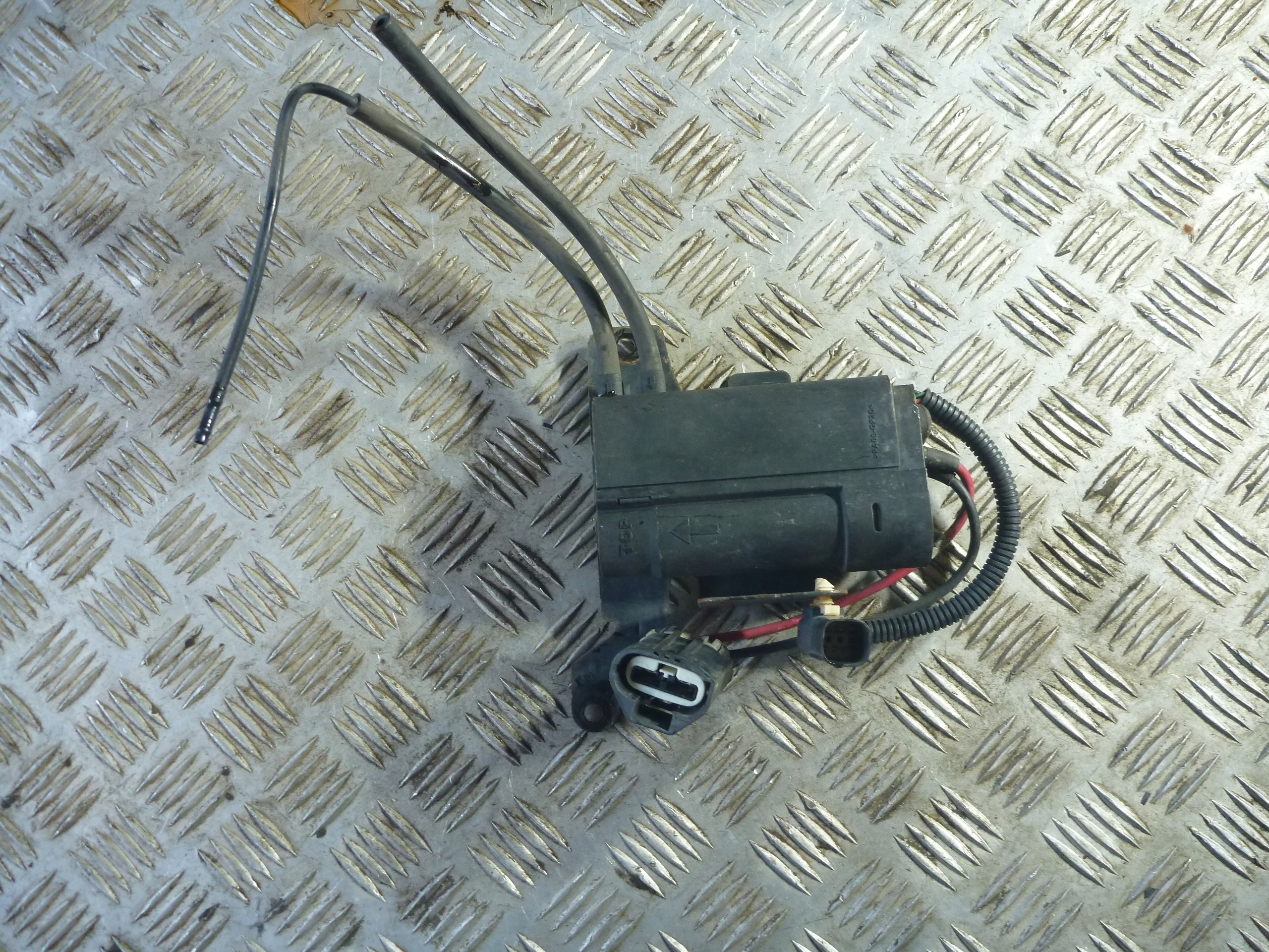 Обогреватель Омывателя Cadillac Escalade 2007 Года-