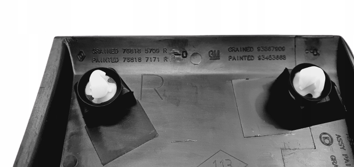 LISTWA PRAWA BOK SŁUPEK TRAFIC III VIVARO B 14- Producent części Renault OE