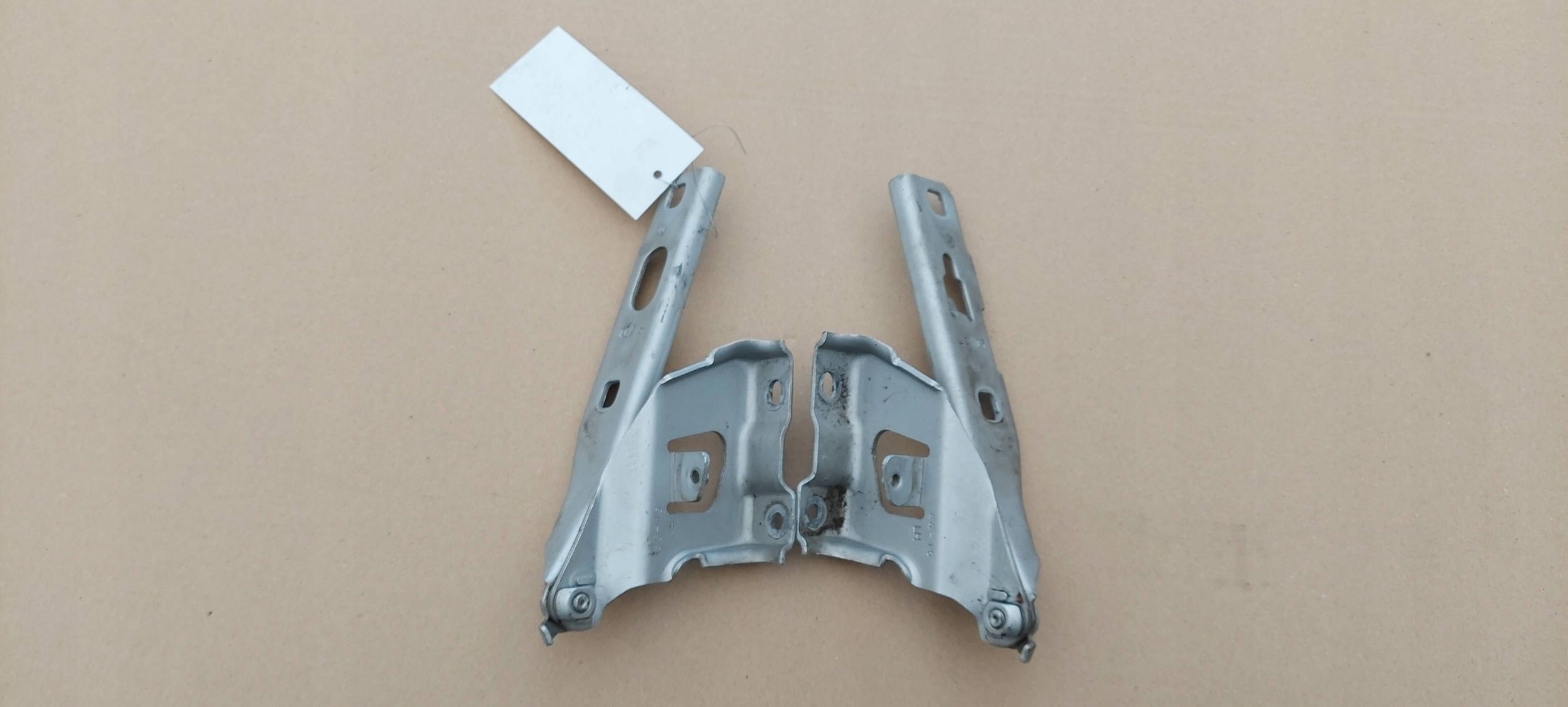 Cerniere cofano AUDI A5 8T 07-11 LAK: LX7W