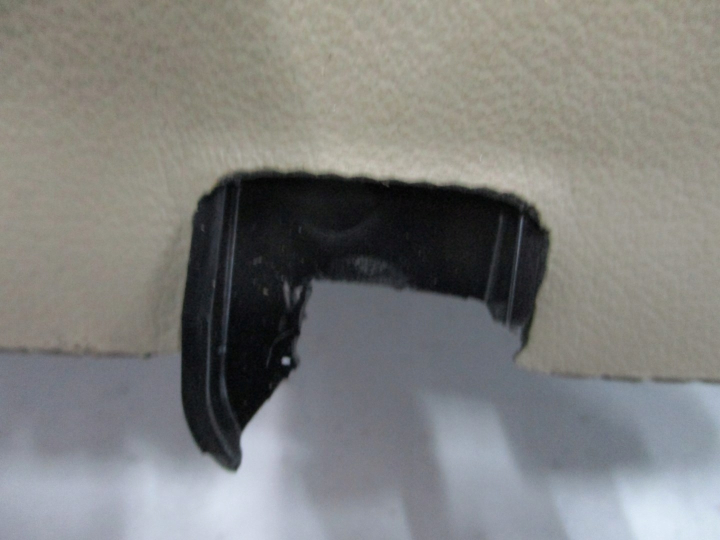 cover below steering wheel, RANGE ROVER VOGUE 14R