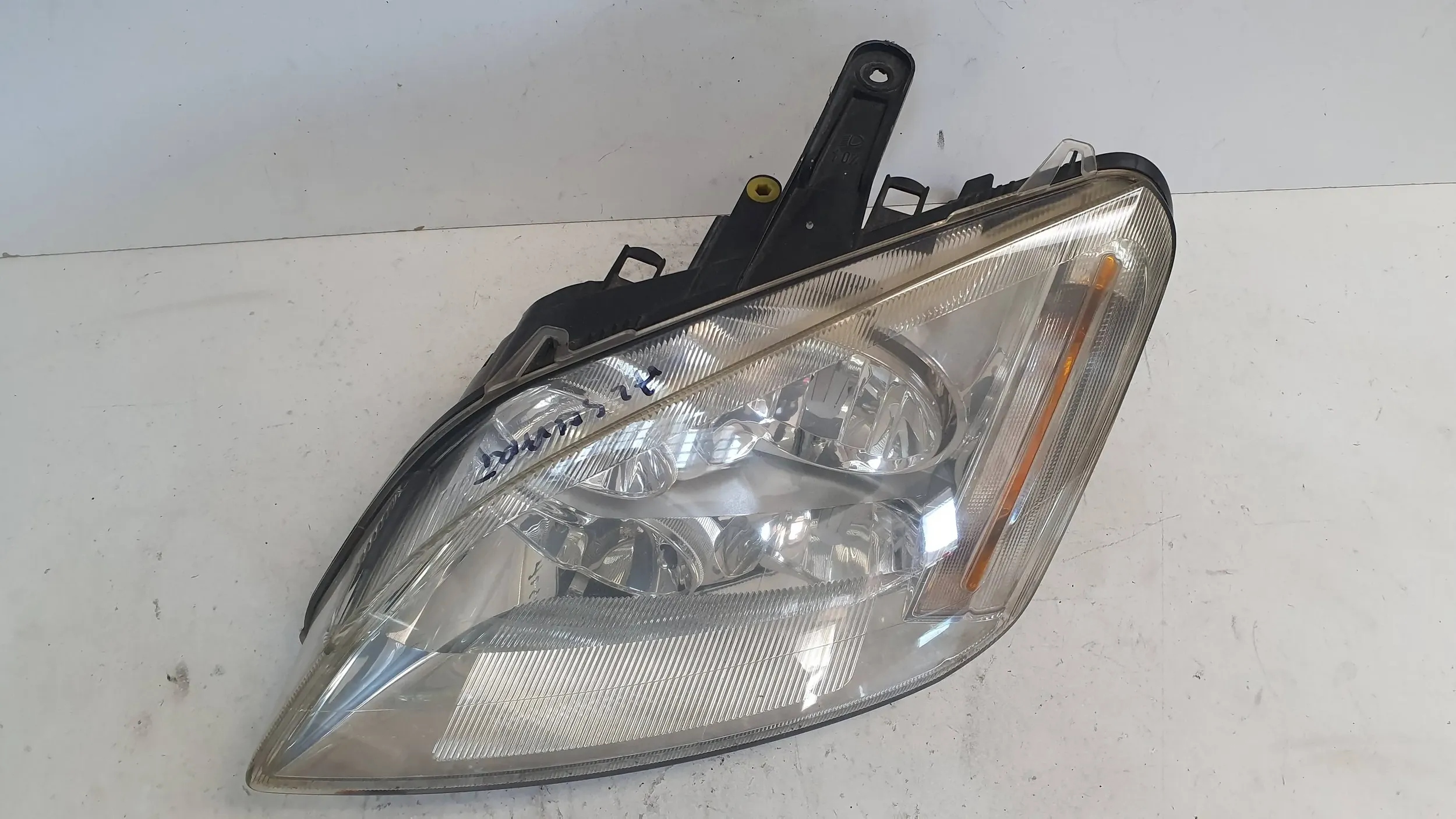 light front left FORD C-MAX MK1 03