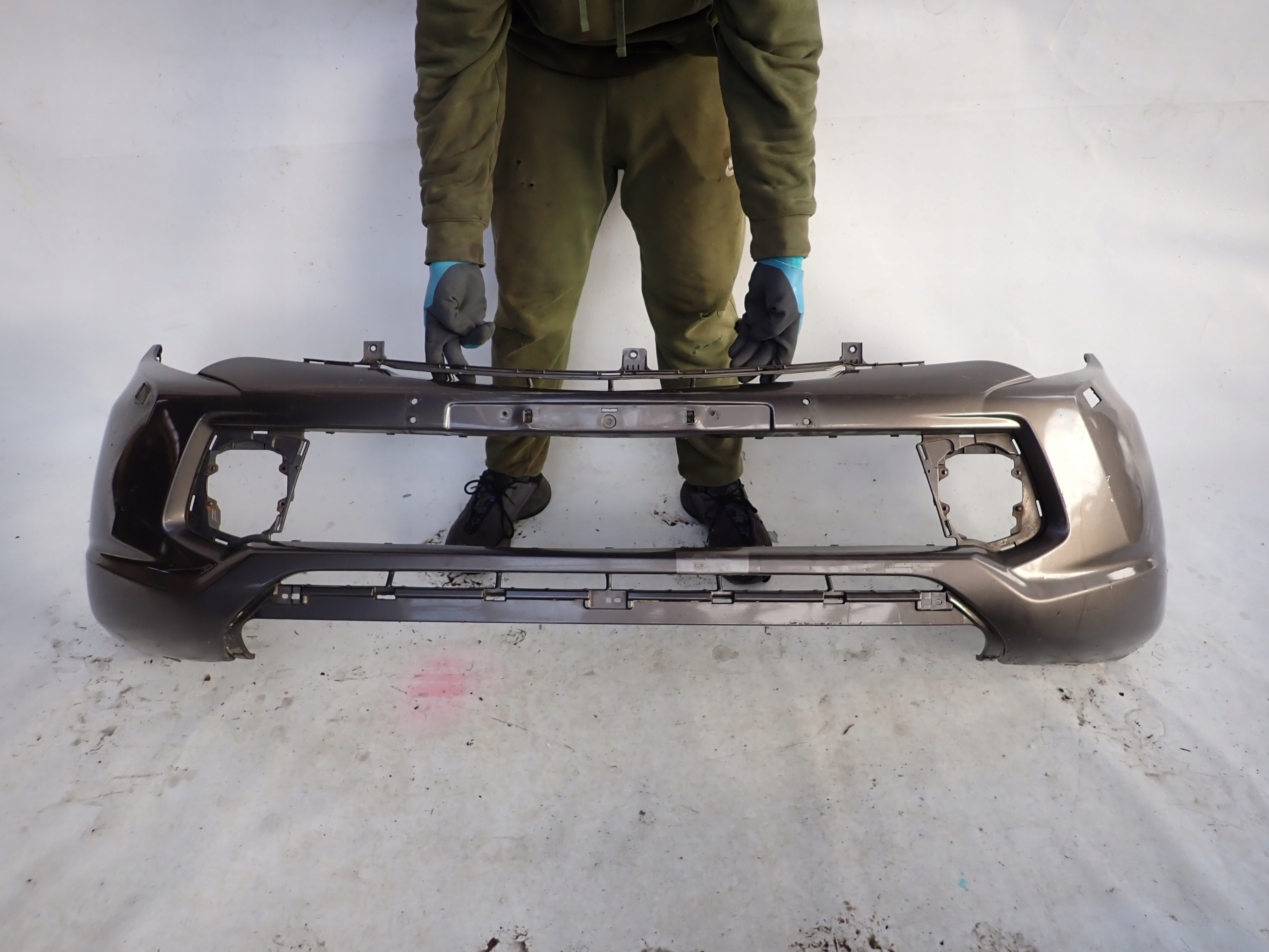 MITSUBISHI L200 V 5 15-19 bumper front front
