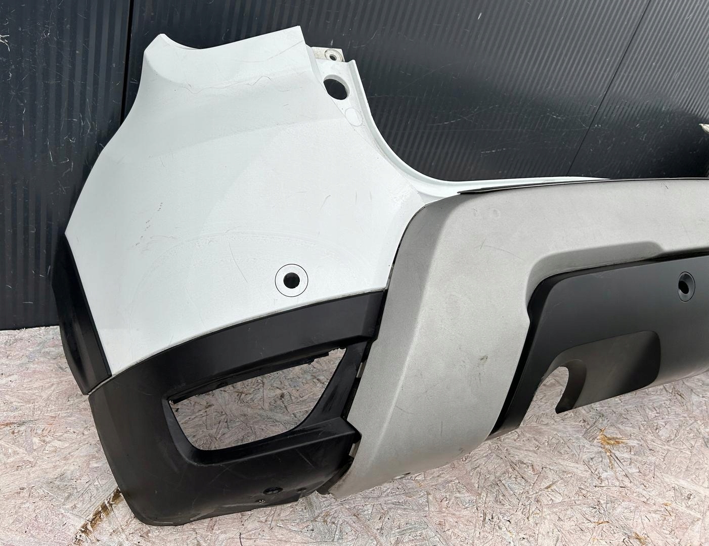bumper rear part rear PDC DACIA DUSTER II 17