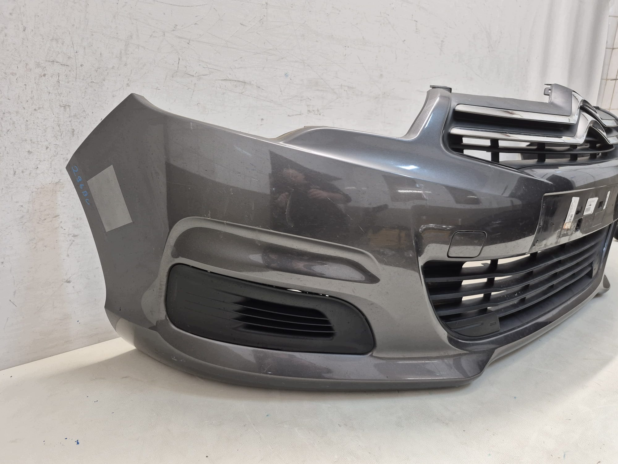 CITROEN C4 II 2 10- bumper front front without DZIUR 9676285080A