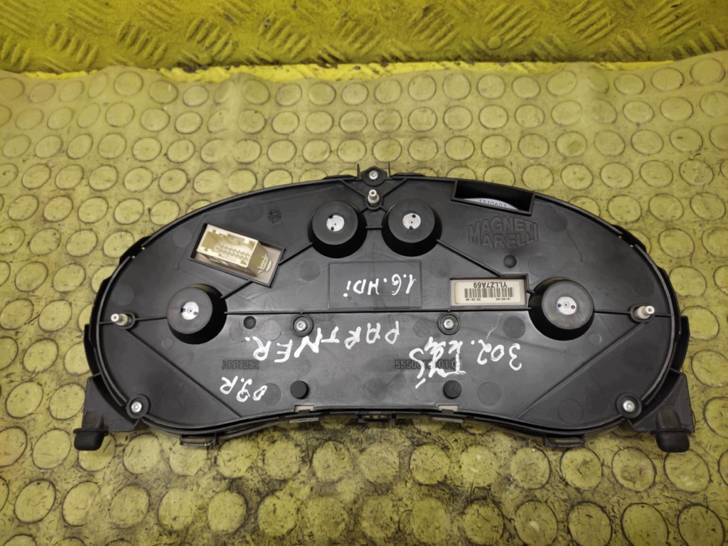 PEUGEOT PARTNER 1.6 HDI dials 9665983180