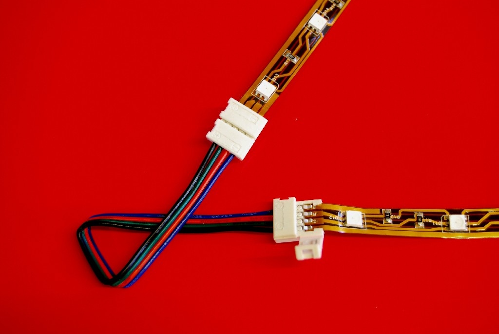 SUPER Złączka KĄTOWA do Taśmy RGB LED 10mm Marka Media-Comp