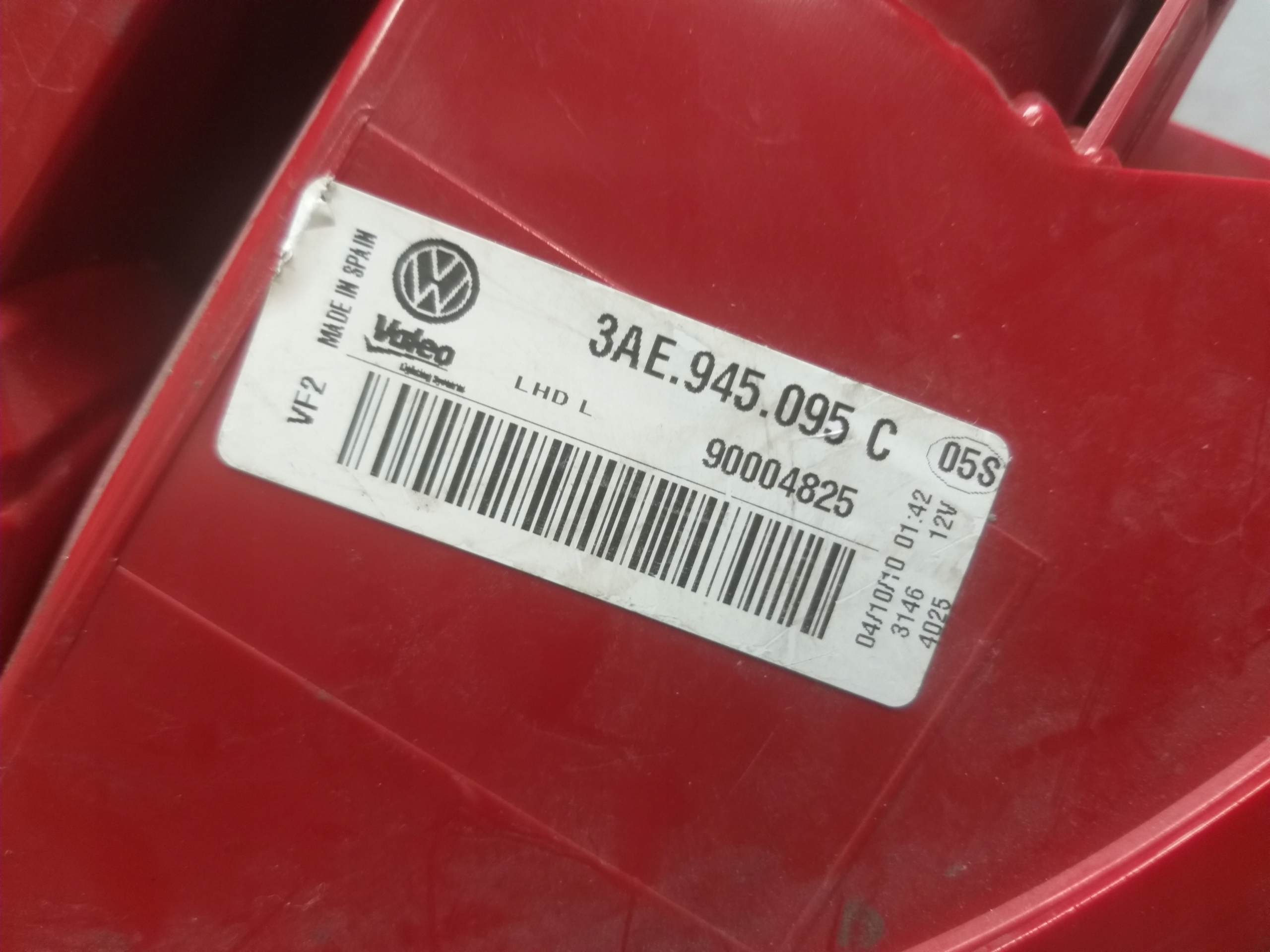 light rear part left VW PASSAT B7 sedan 3AE945095C