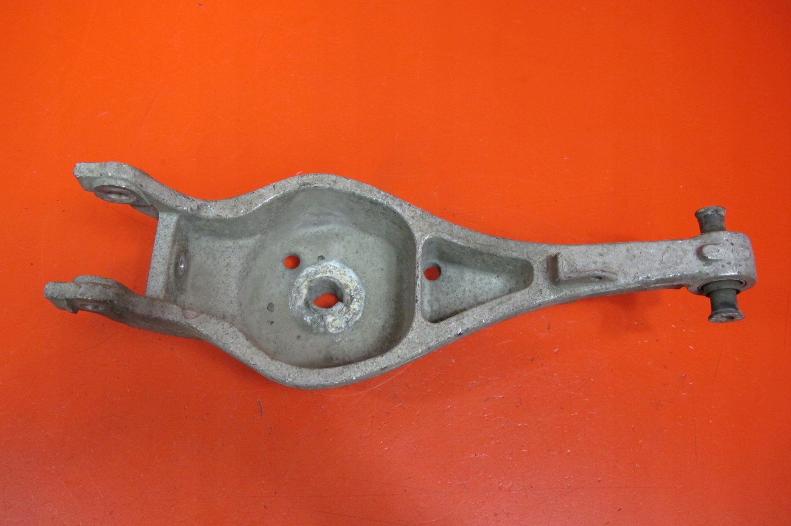 RENAULT VEL SATIS 01- arm right rear part rear upper 8200060298