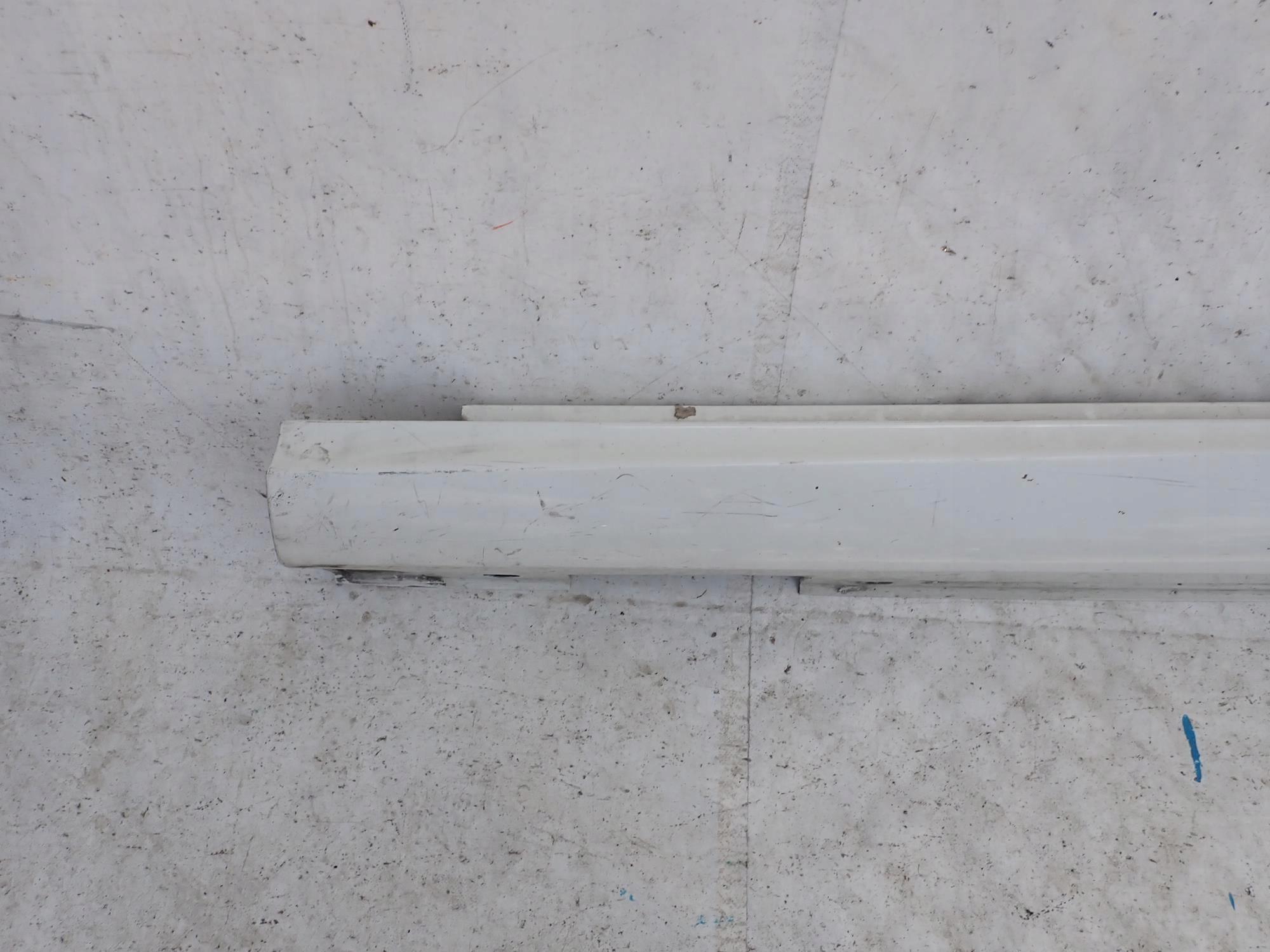 MERCEDES B-KLASA II 2 W246 11-18 threshold left moulding threshold left