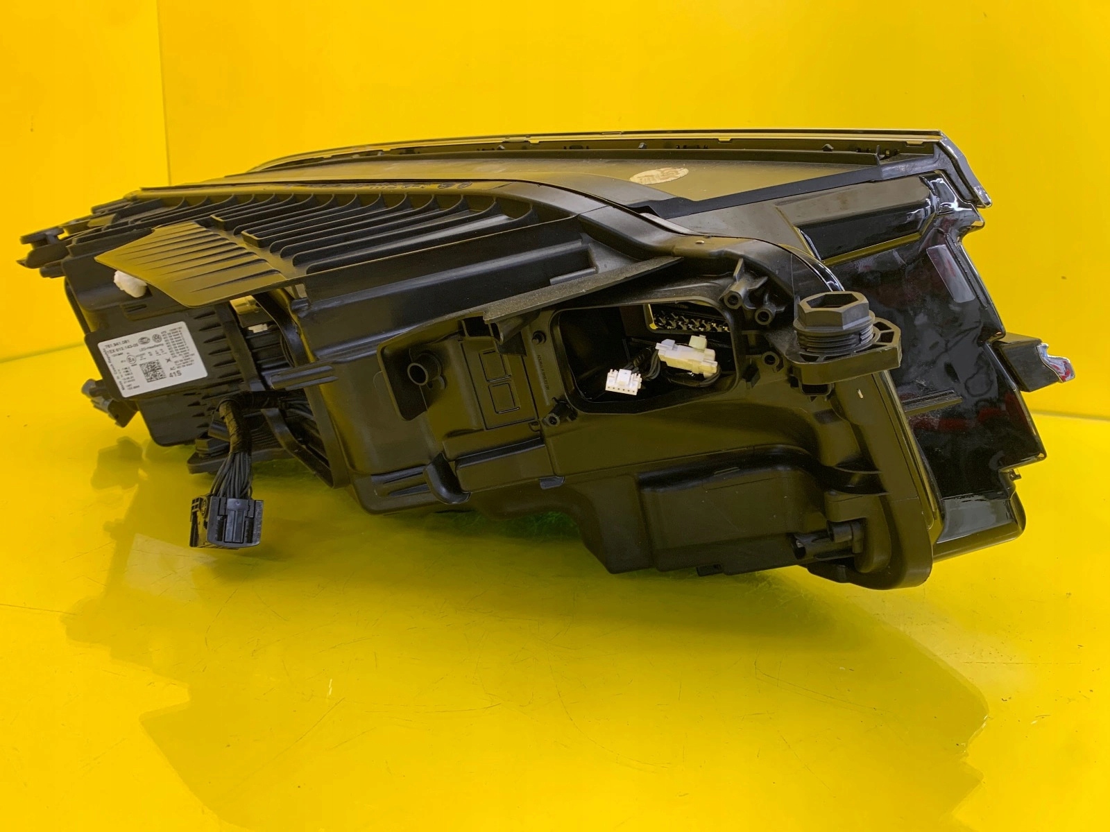 light left VW Touareg III 3 19- Full led 761941081