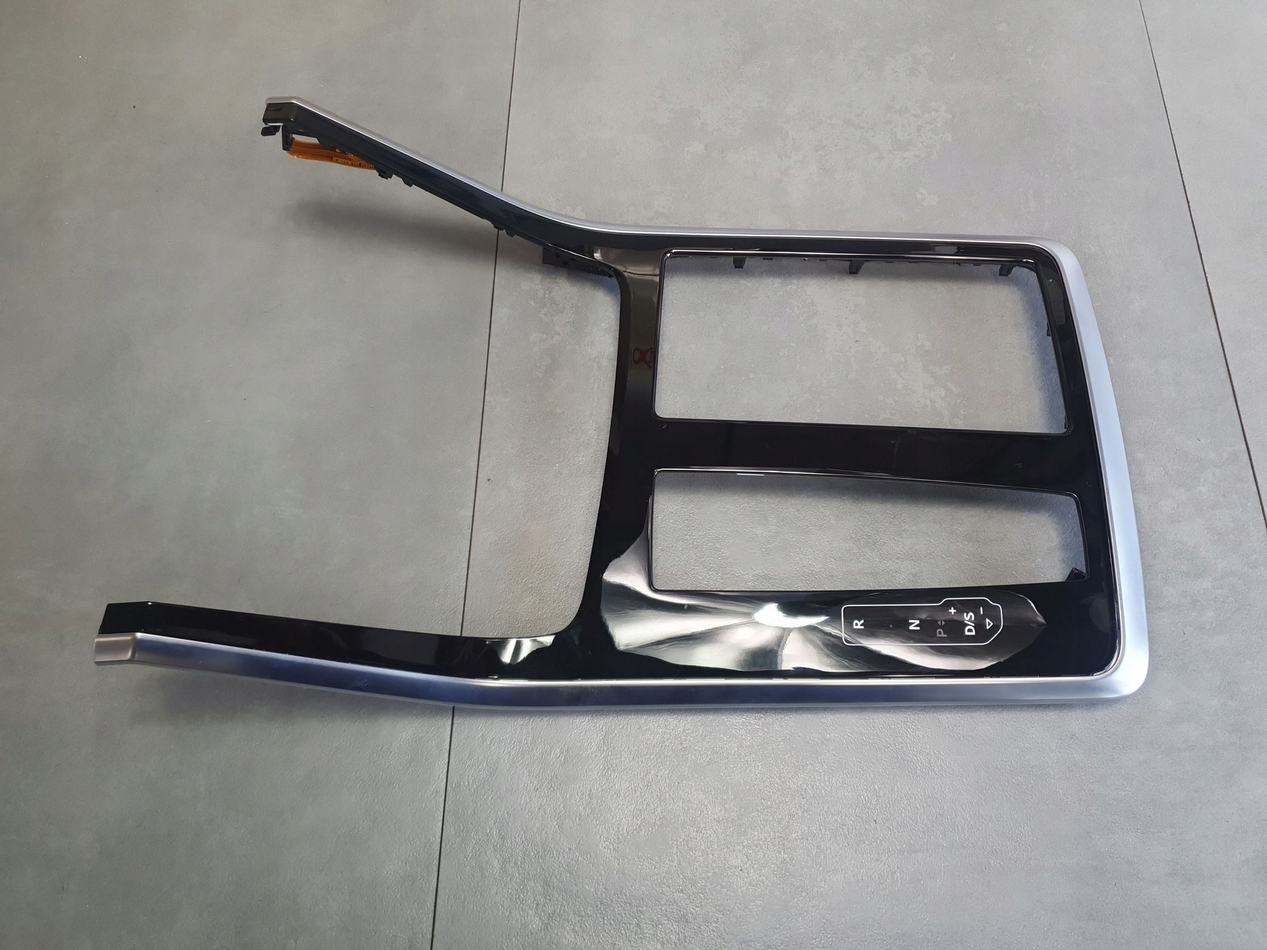 Audi Q8 RAHMEN schalthebel Blende Abdeckung 4M8863324